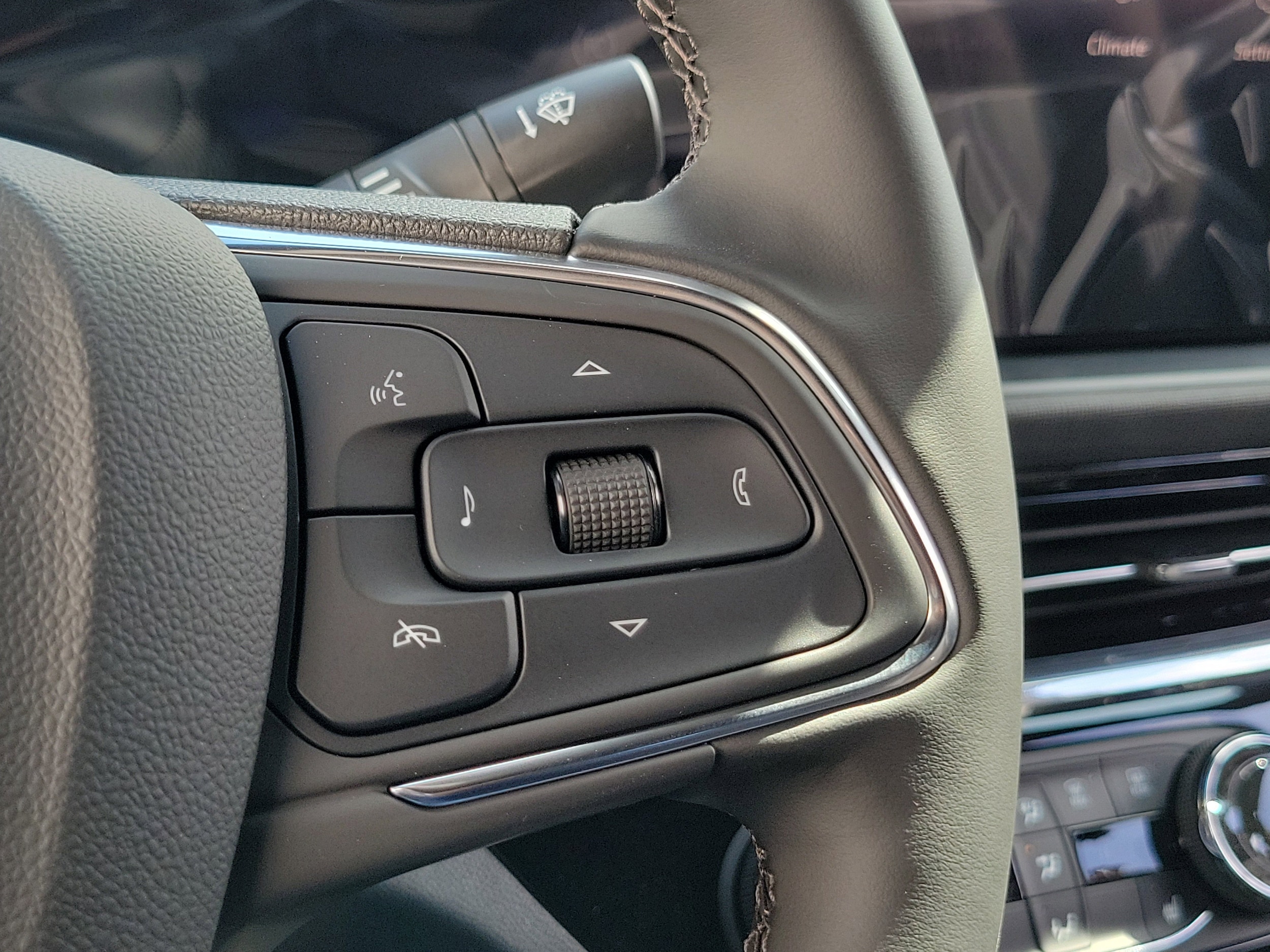 2026 Buick Envista Sport Touring - Photo 26