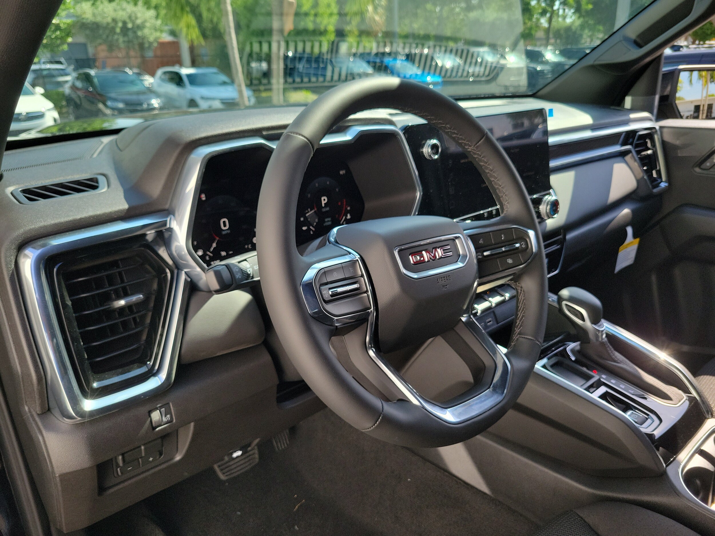 2026 GMC Canyon Elevation - Photo 19