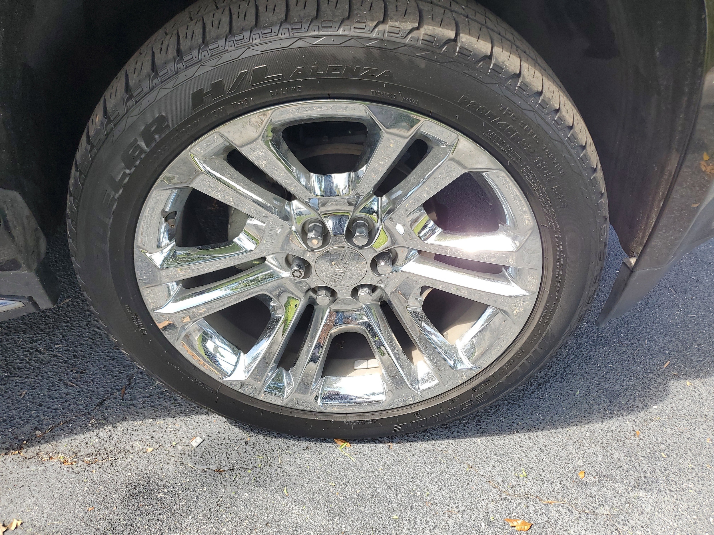 Used 2019 GMC Yukon XL SLT with VIN 1GKS1GKC9KR141593 for sale in Delray Beach, FL
