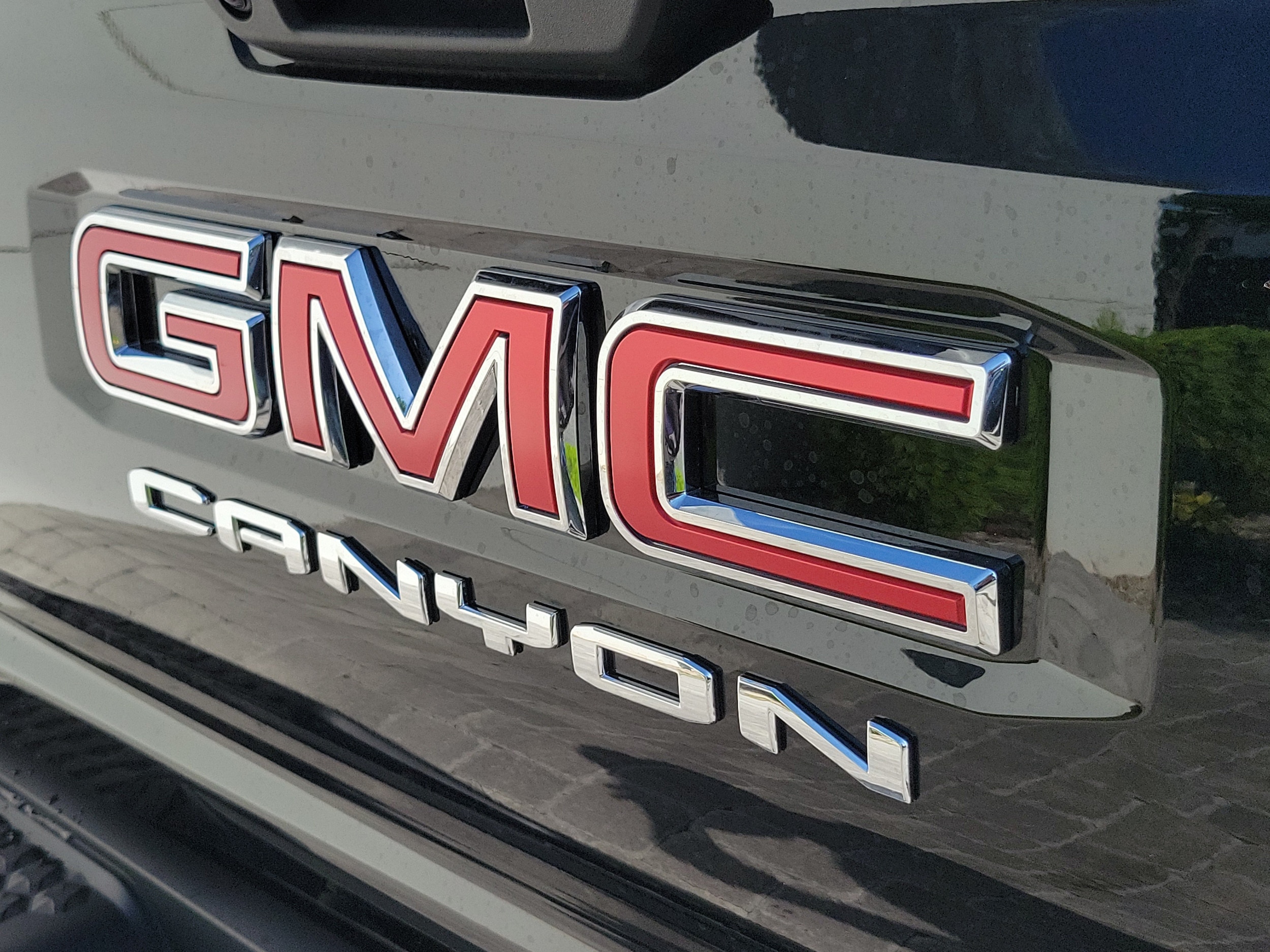 2026 GMC Canyon Elevation - Photo 8