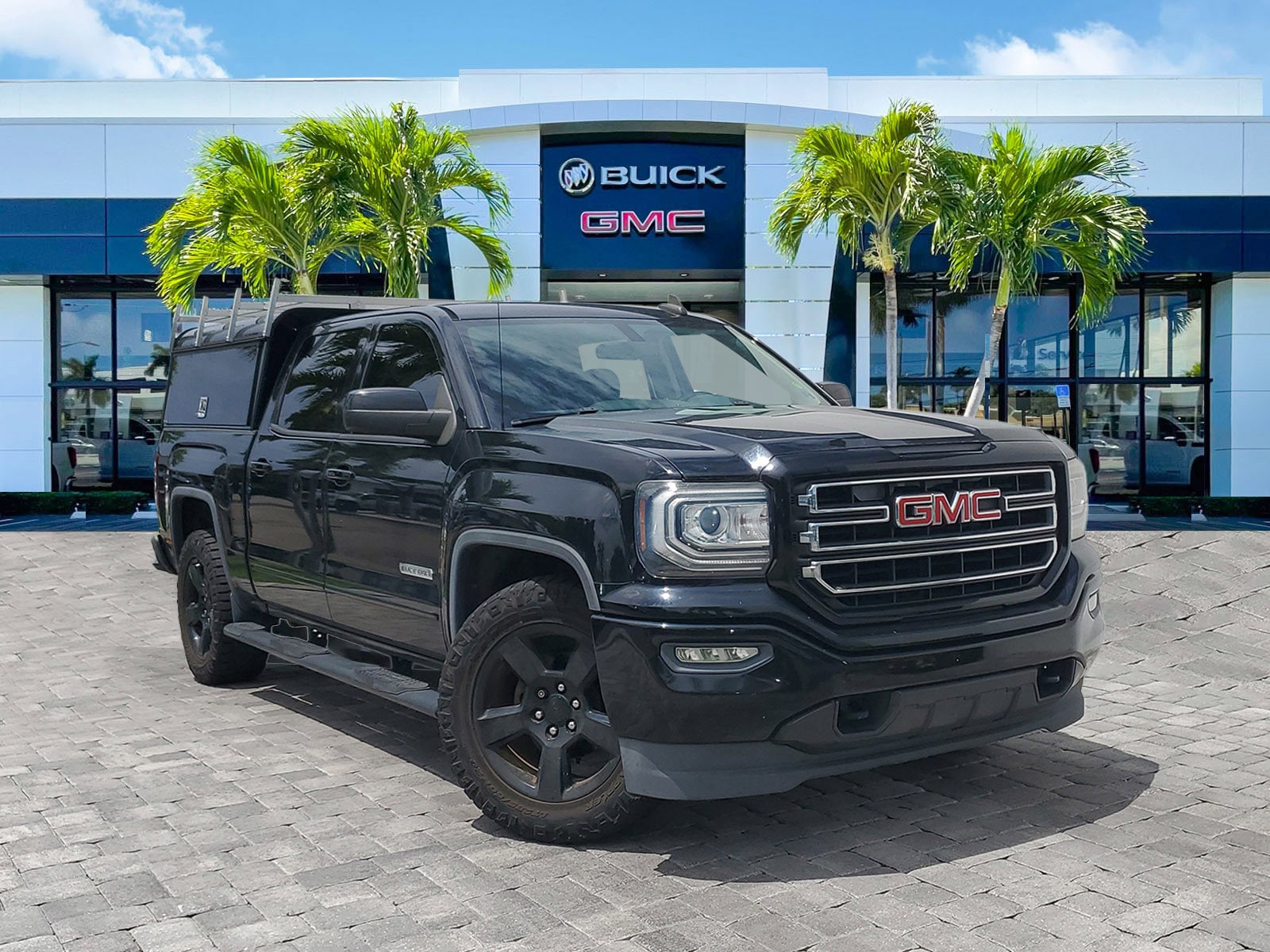 2017 GMC Sierra 2WD Crew Cab Short Box SLE's photo