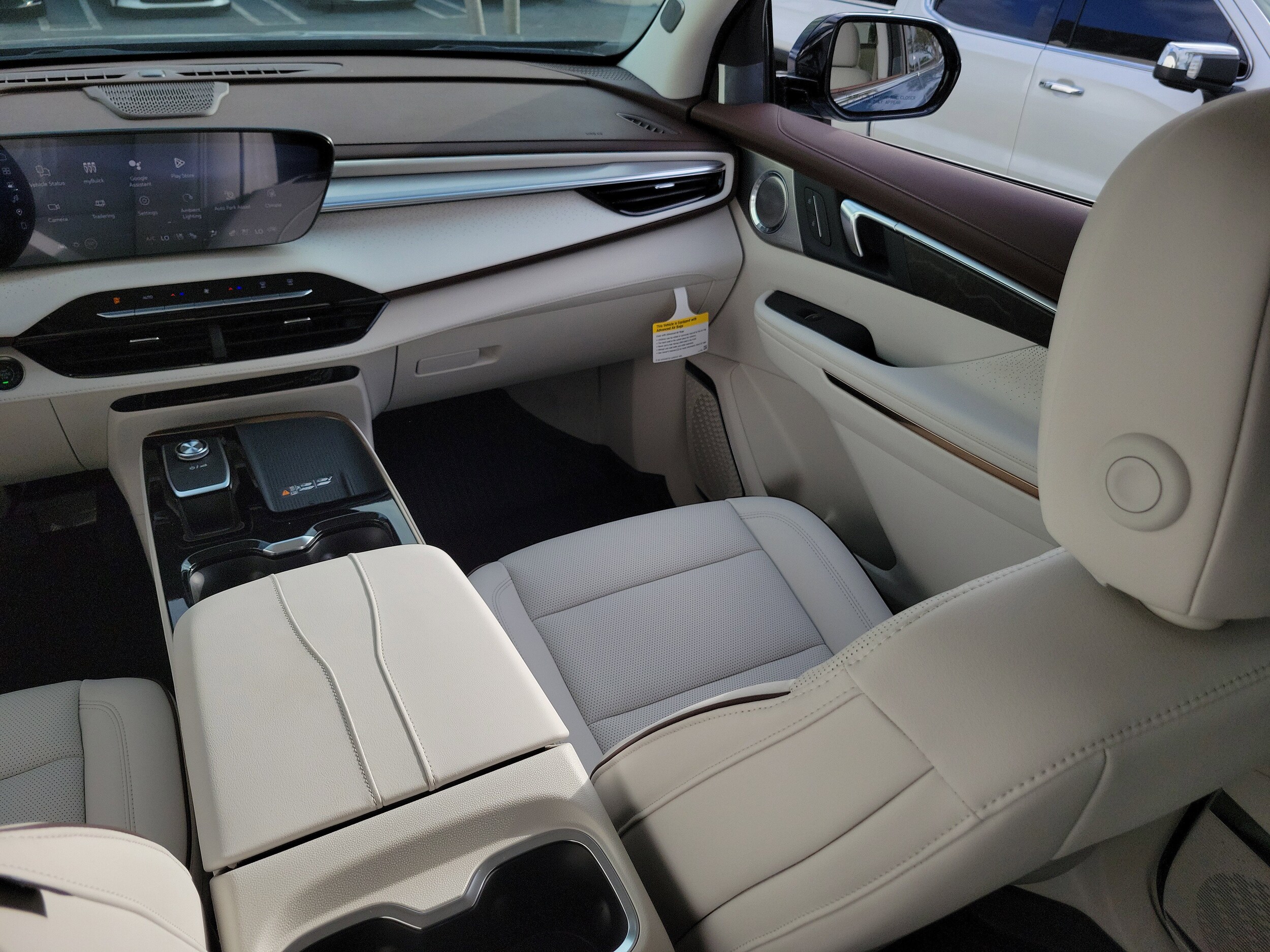 2026 Buick Enclave Avenir - Photo 18