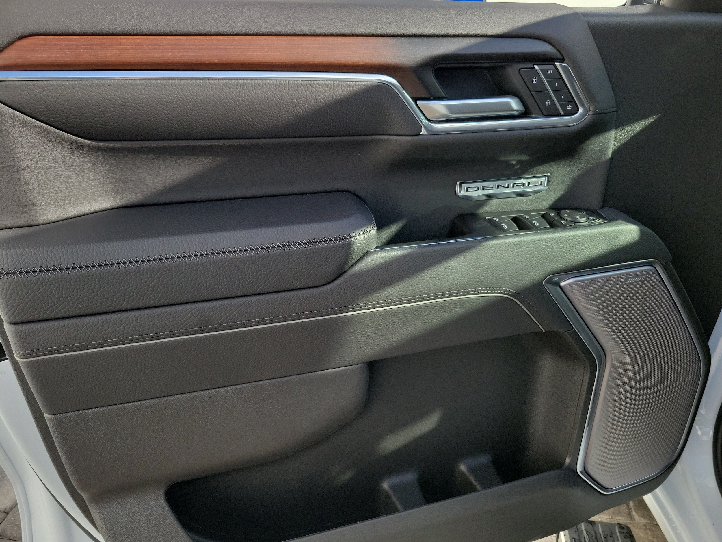 2026 GMC Sierra 1500 Denali - Photo 18