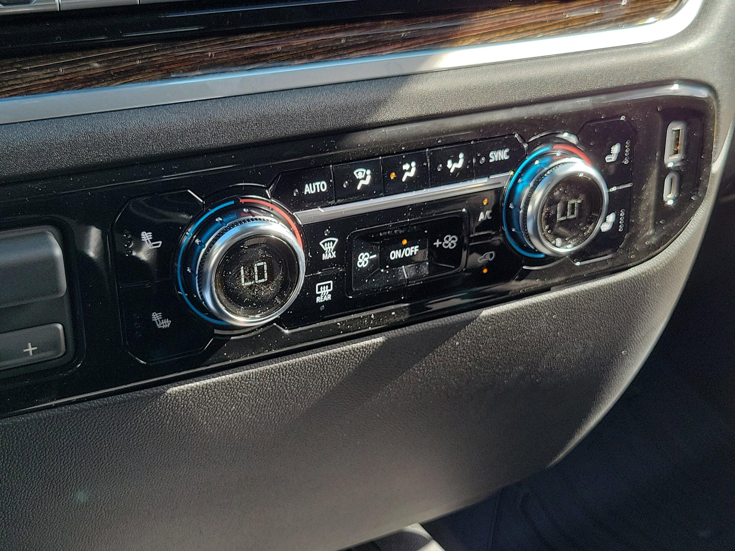 2026 GMC Sierra 1500 SLE - Photo 30