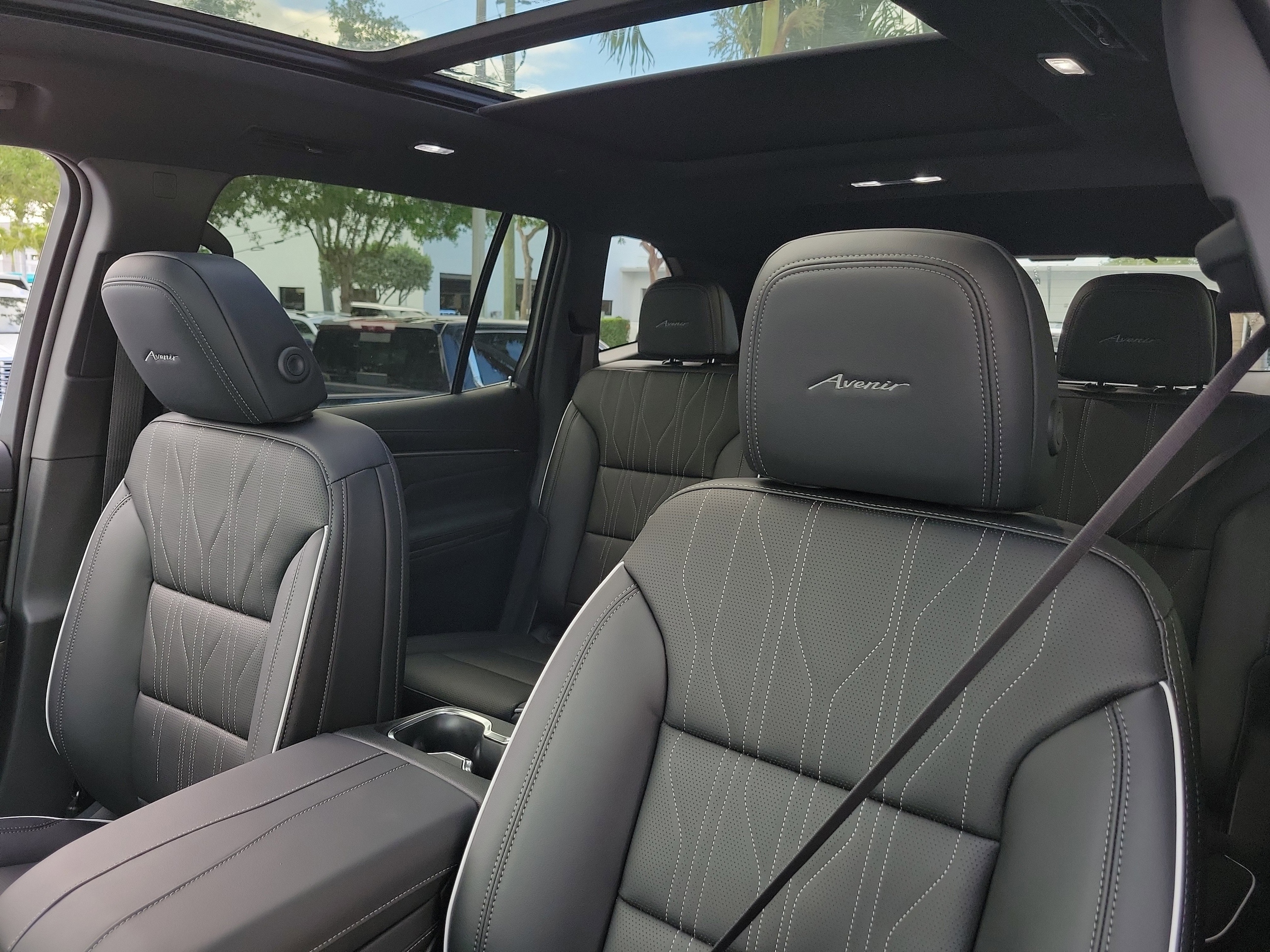 2026 Buick Enclave Avenir - Photo 23