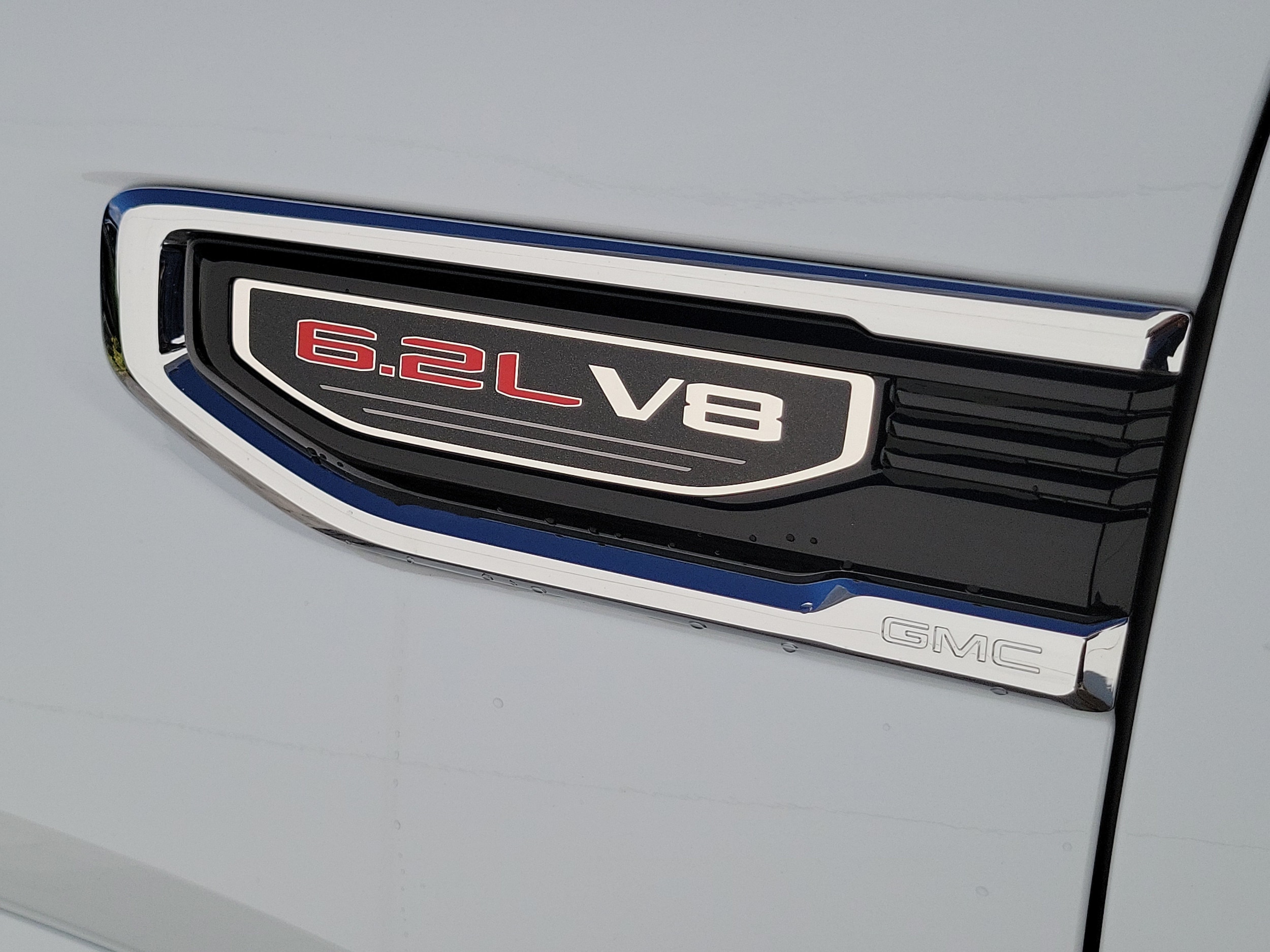 2026 GMC Sierra 1500 Denali - Photo 9