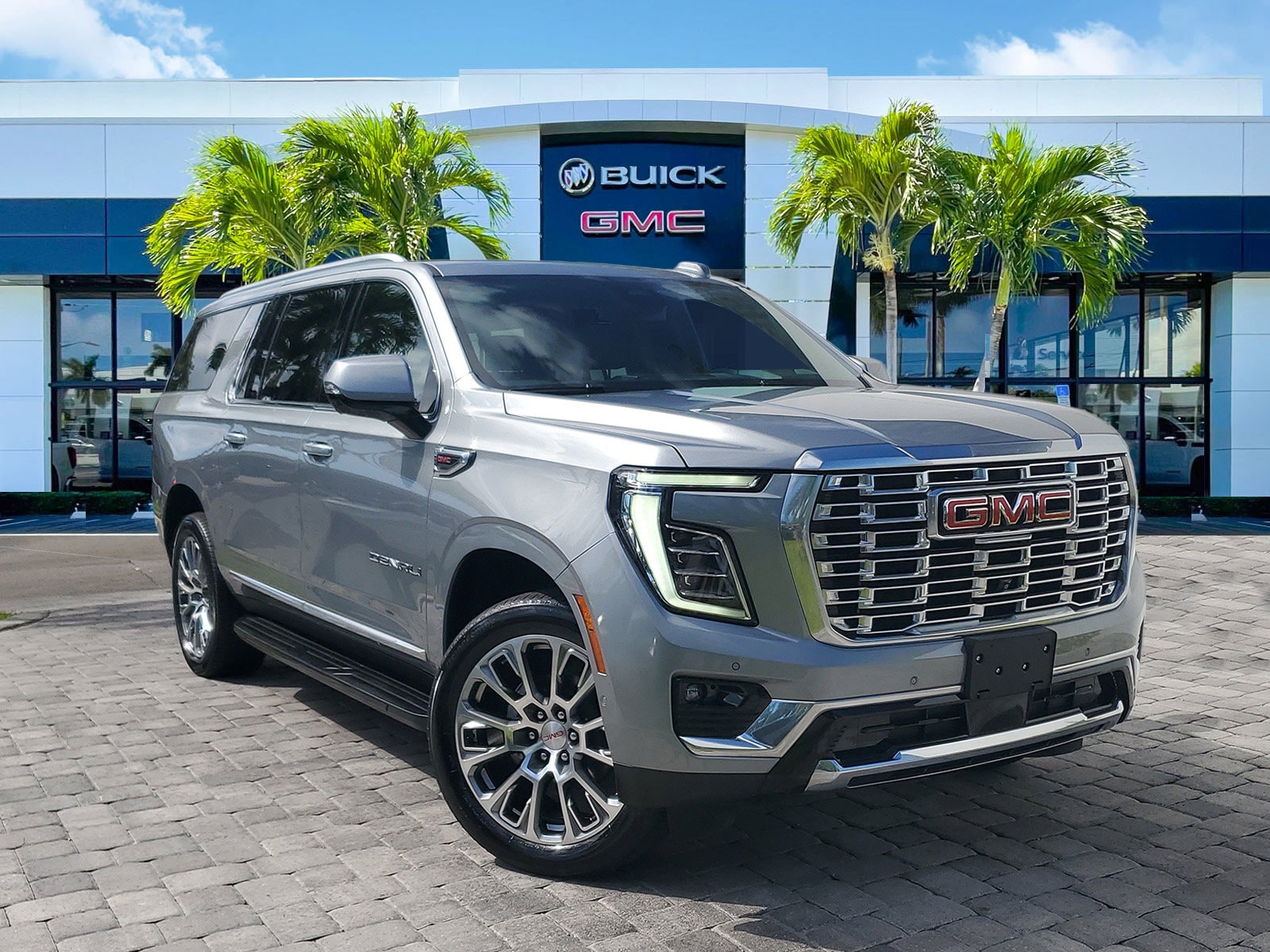 2025 GMC Yukon XL Denali