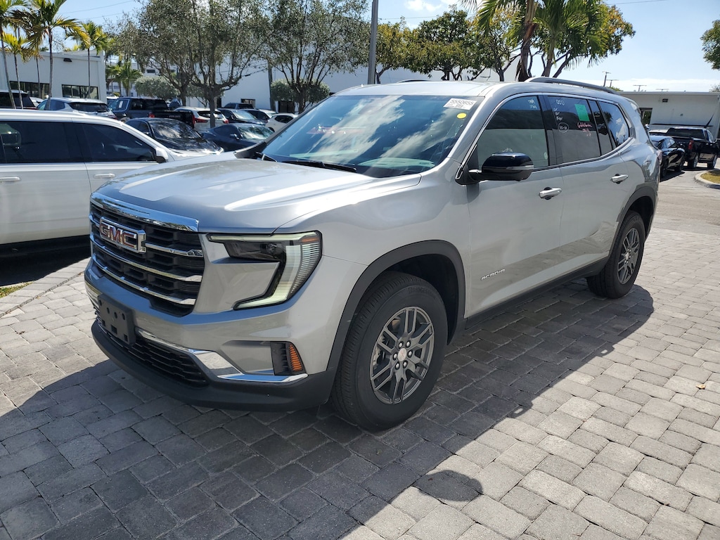 Used 2025 GMC Acadia Elevation SUV