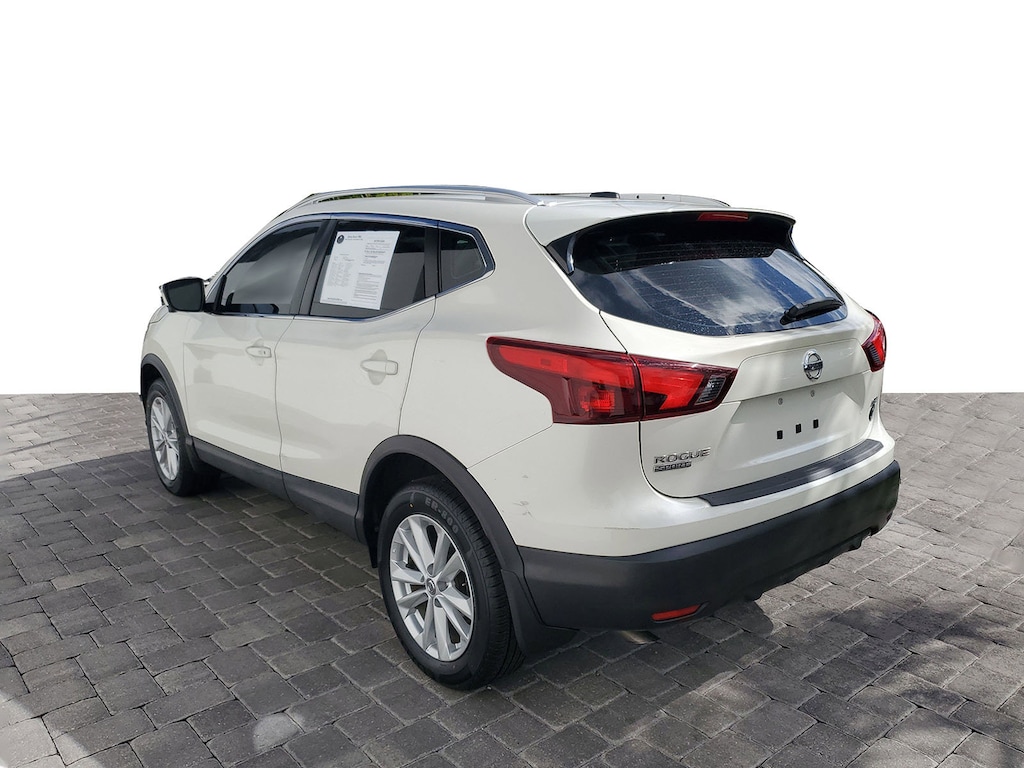 Used 2017 Nissan Rogue Sport SV SUV