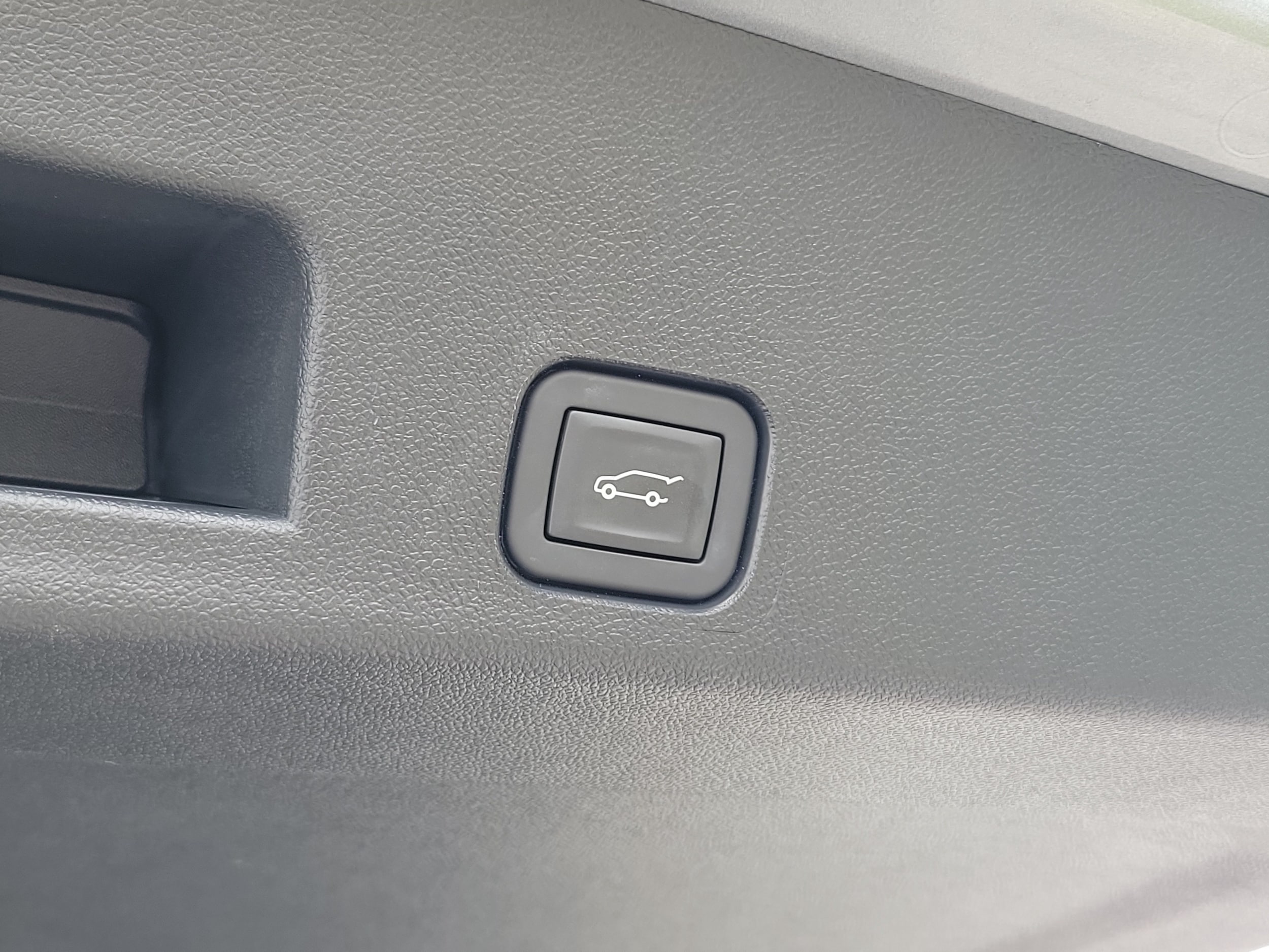 2026 GMC Acadia Elevation - Photo 10