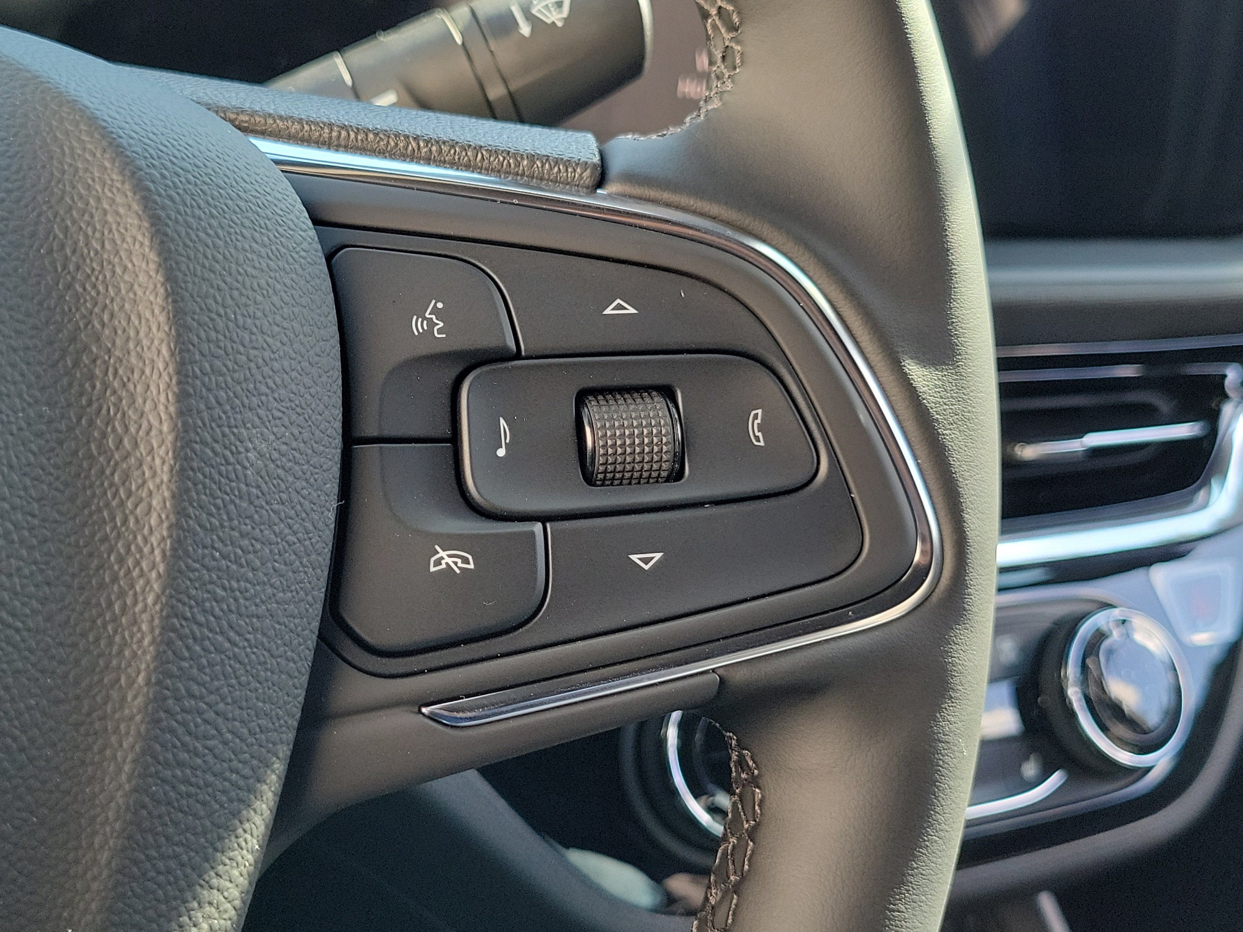 2026 Buick Envista Sport Touring - Photo 26