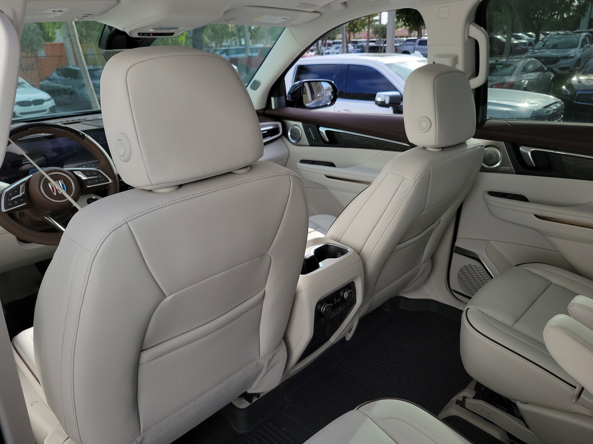 2026 Buick Enclave Avenir - Photo 15