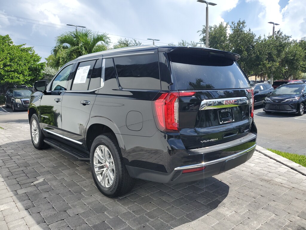Used 2024 GMC Yukon SLT SUV