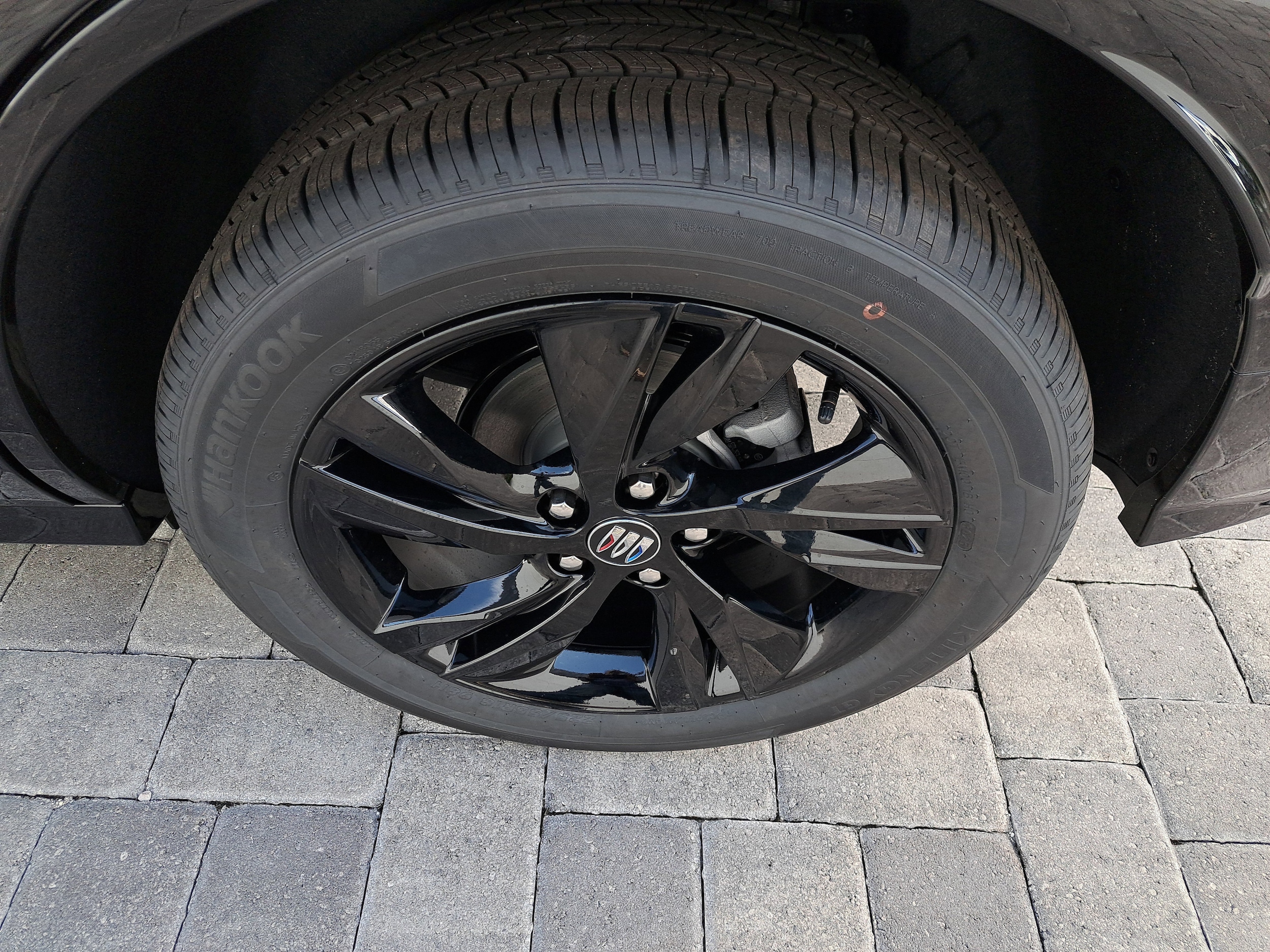 2026 Buick Encore GX Sport Touring - Photo 10