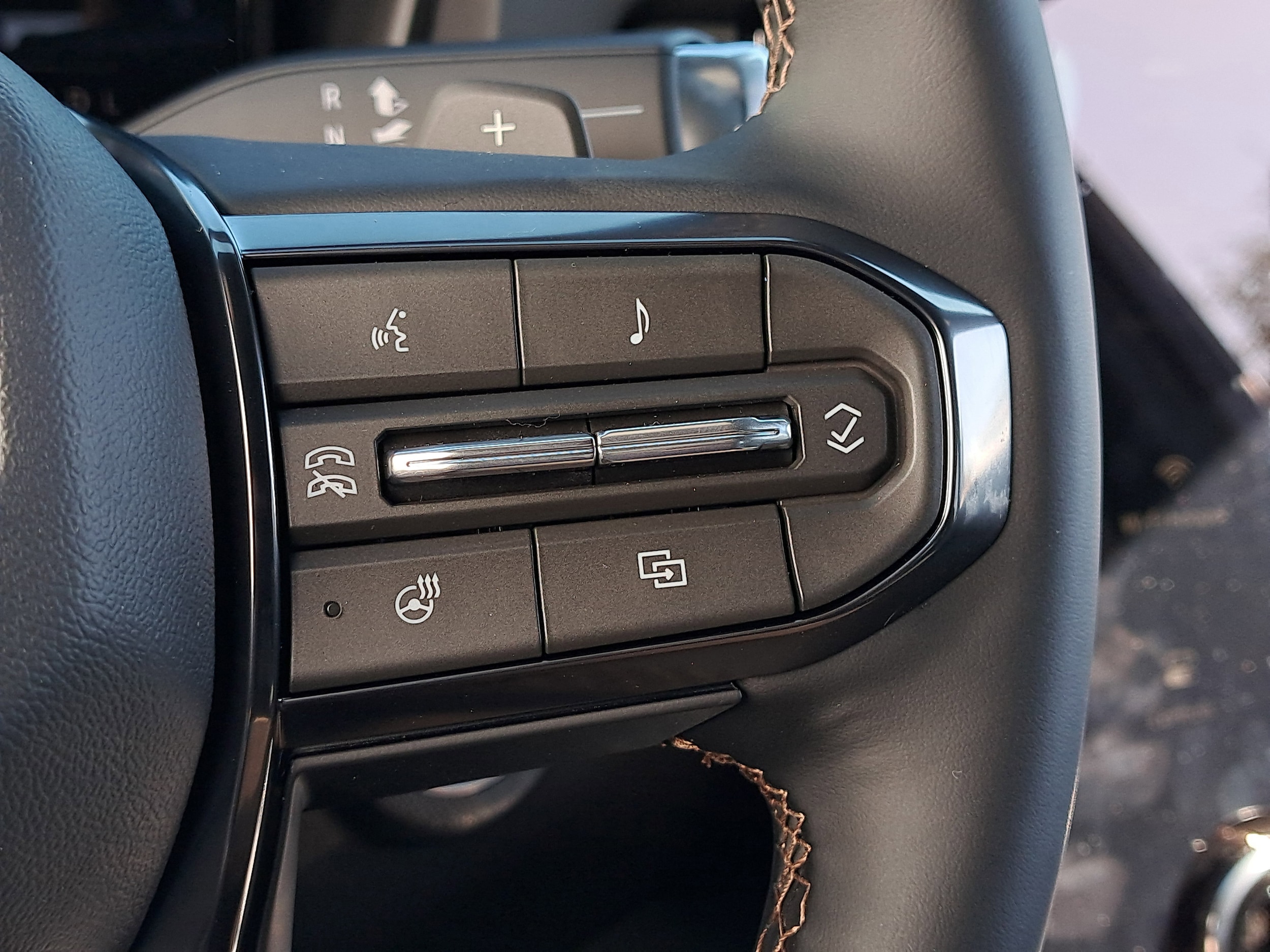 2026 GMC Terrain AT4 - Photo 27