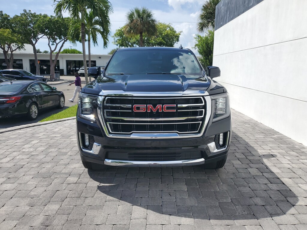 Used 2024 GMC Yukon SLT SUV