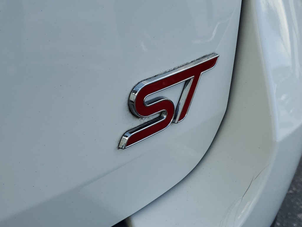 Used 2022 Ford Explorer ST SUV