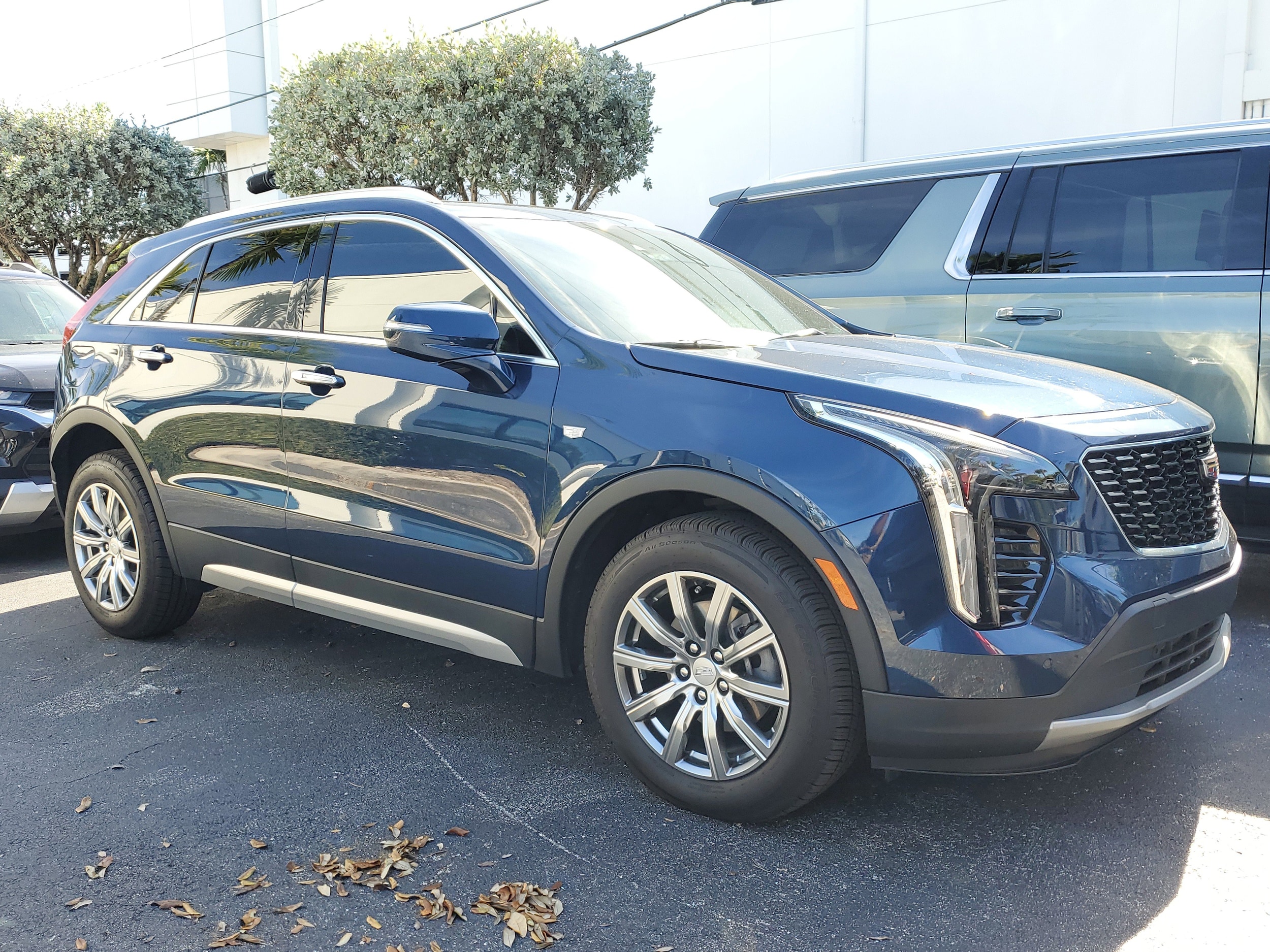 2022 Cadillac XT4 Premium Luxury's photo