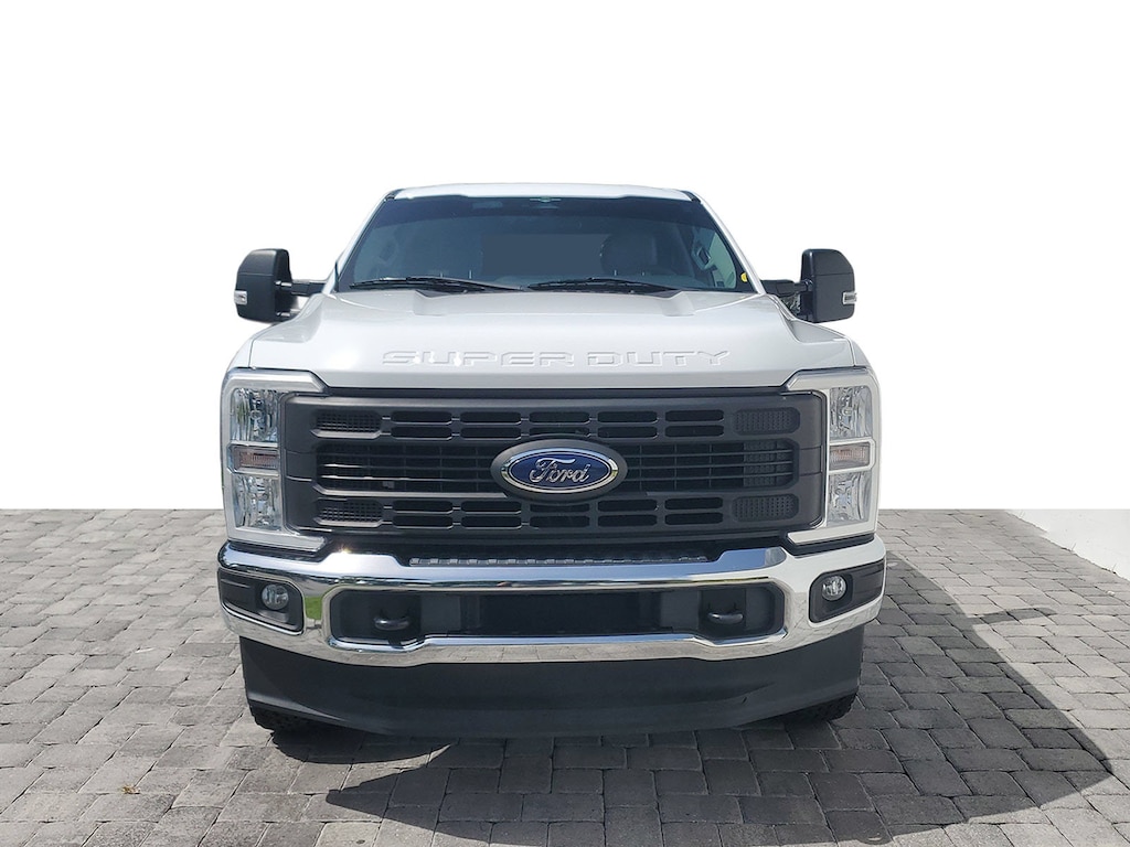 Used 2023 Ford F-250 XL Truck Crew Cab