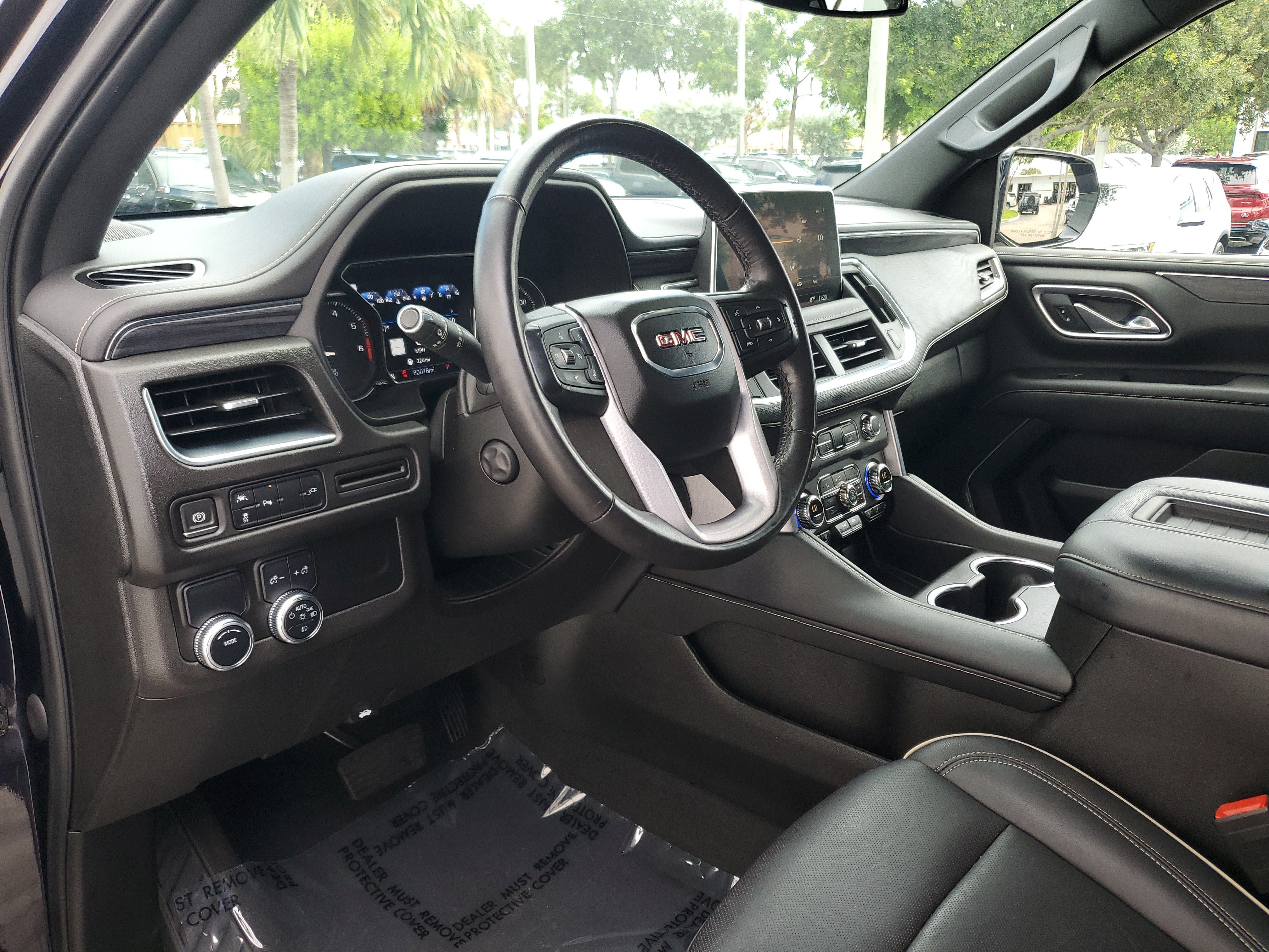 2021 GMC Yukon SLT - Photo 22