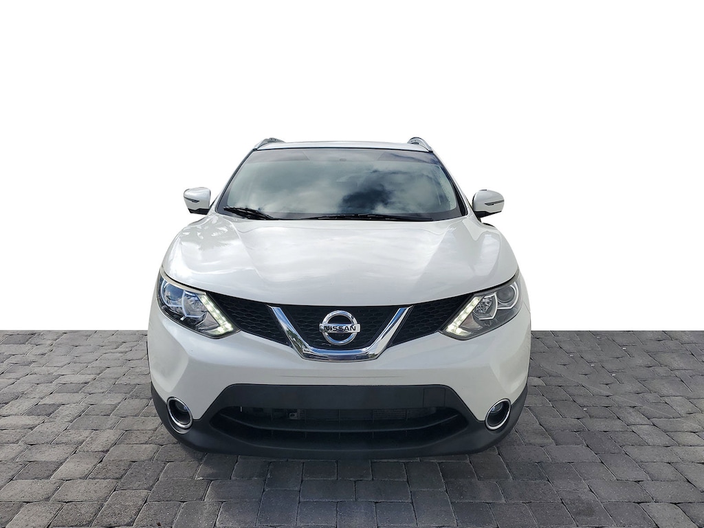 Used 2017 Nissan Rogue Sport SV SUV