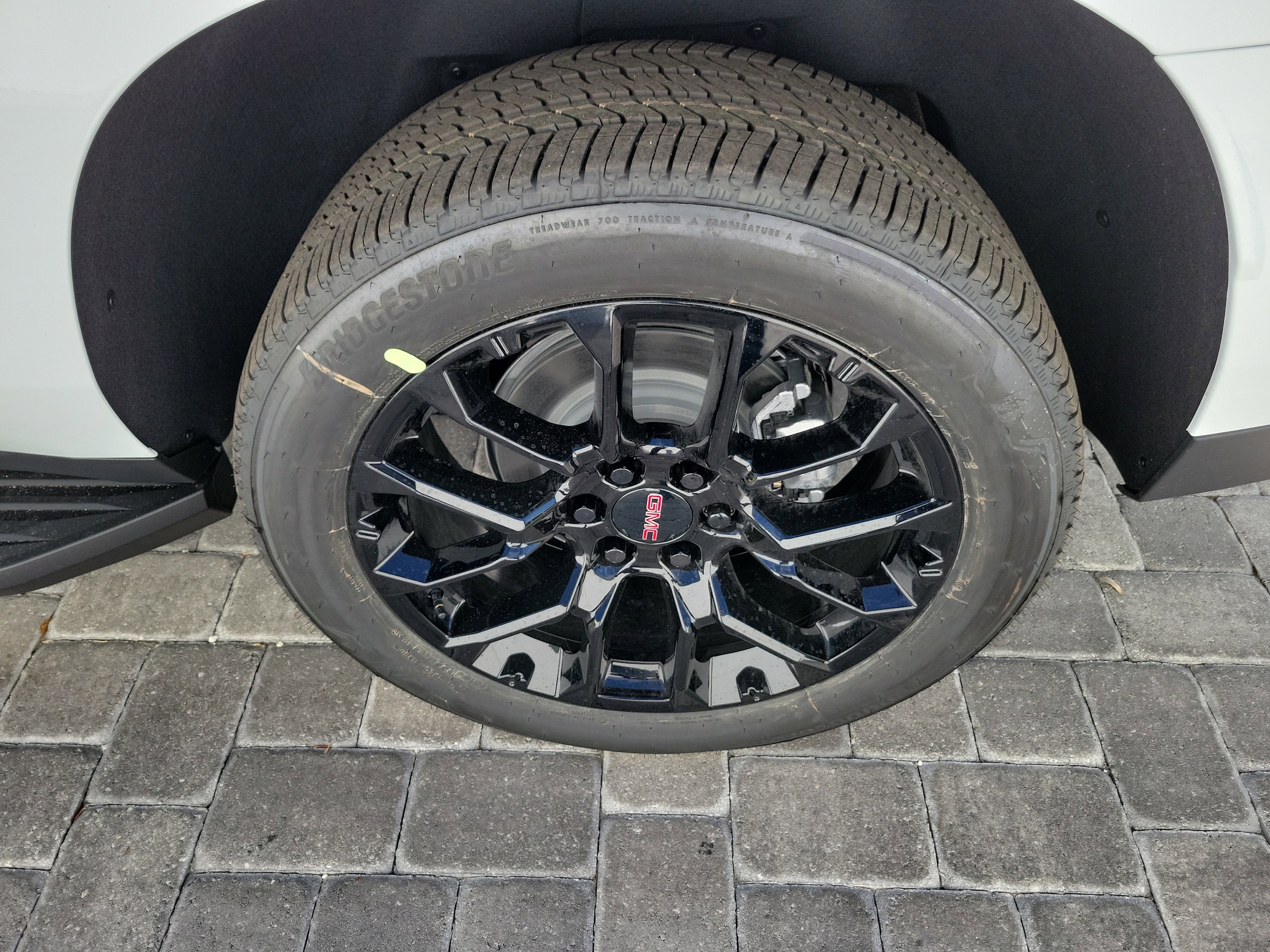 2026 GMC Yukon XL Elevation - Photo 11