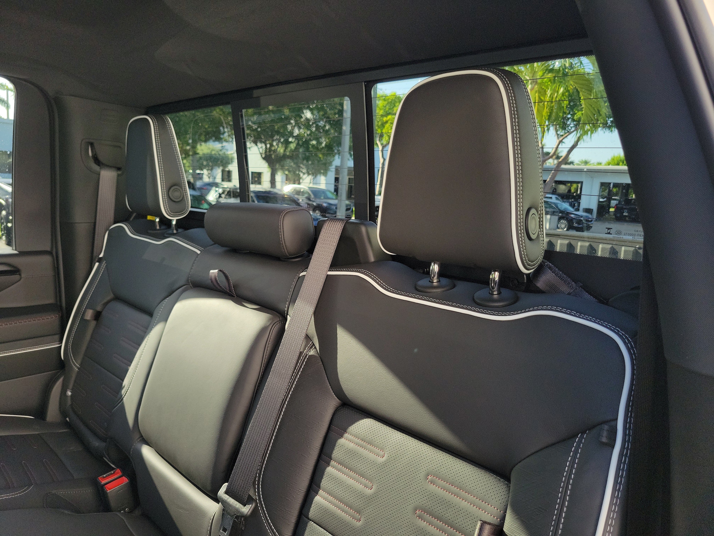 2026 GMC Sierra 2500HD AT4X - Photo 14