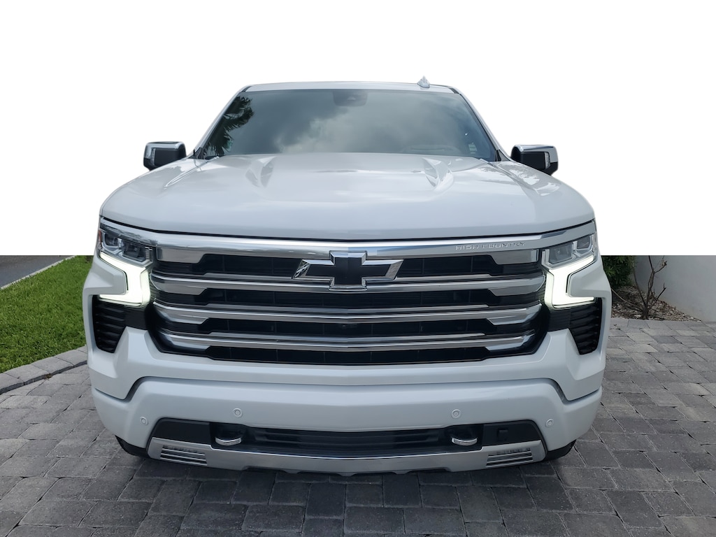 Used 2025 Chevrolet Silverado 1500 High Country Truck Crew Cab
