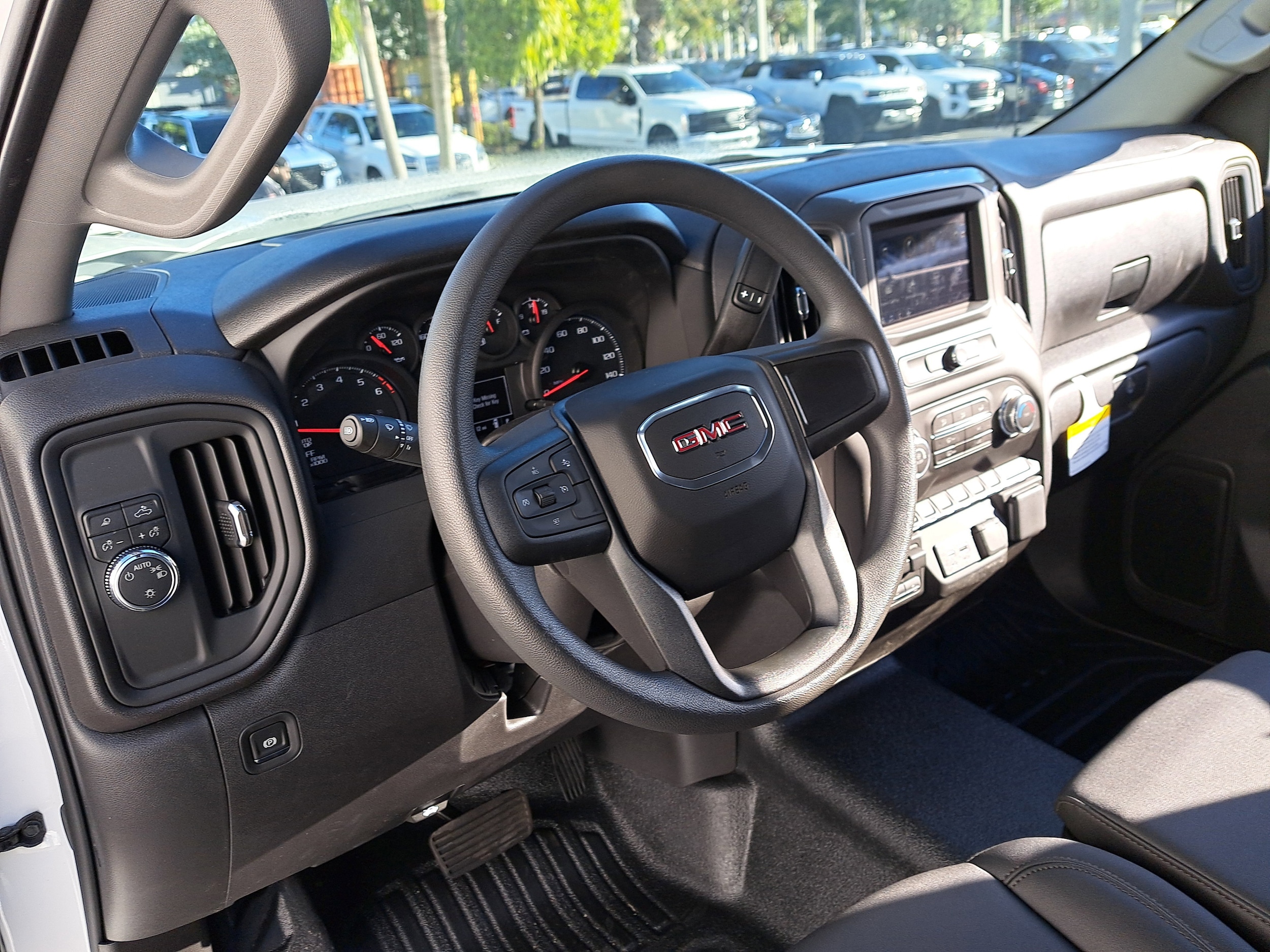 2026 GMC Sierra 1500 Pro - Photo 13