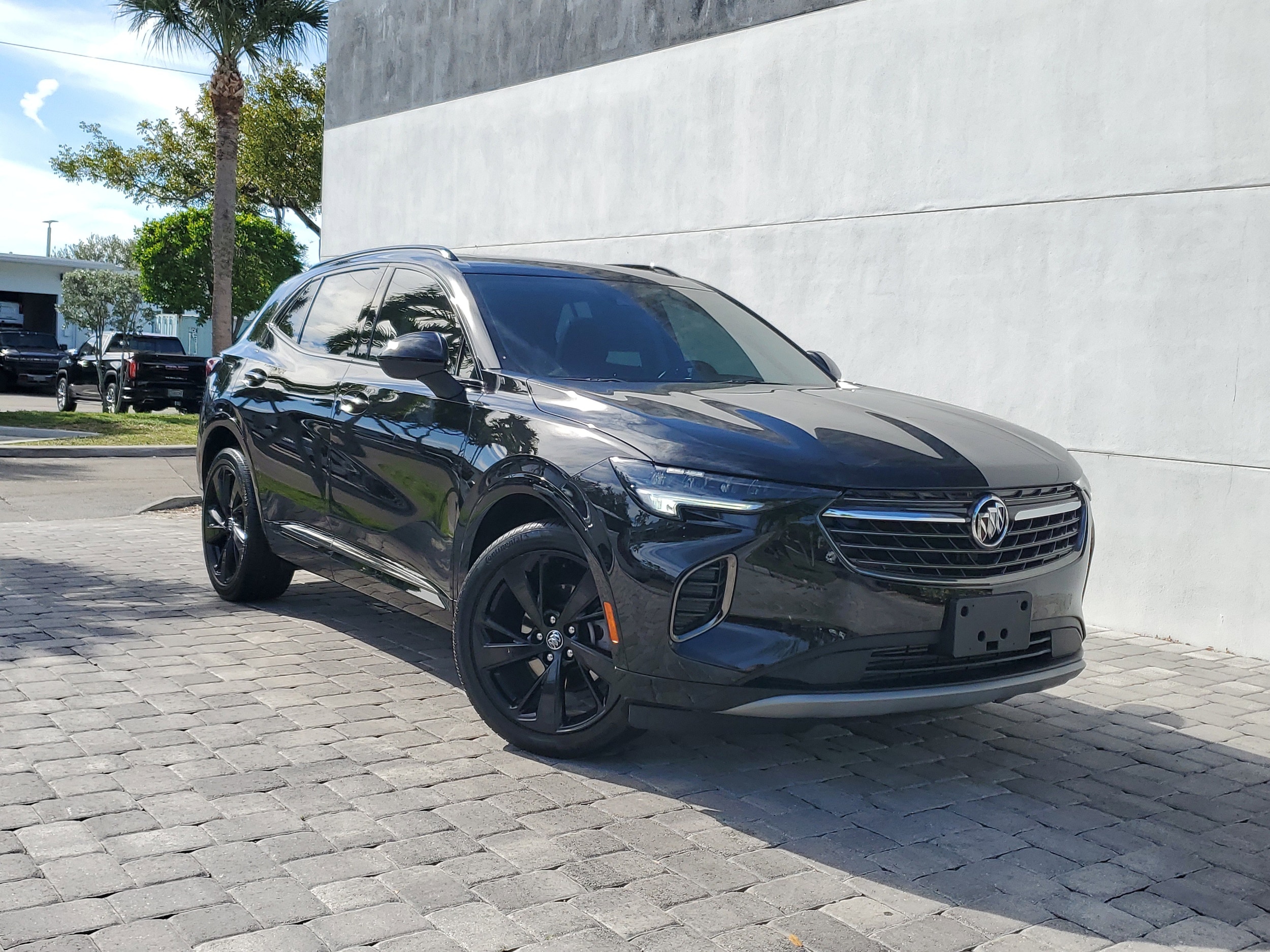 2023 Buick Envision Essence's photo