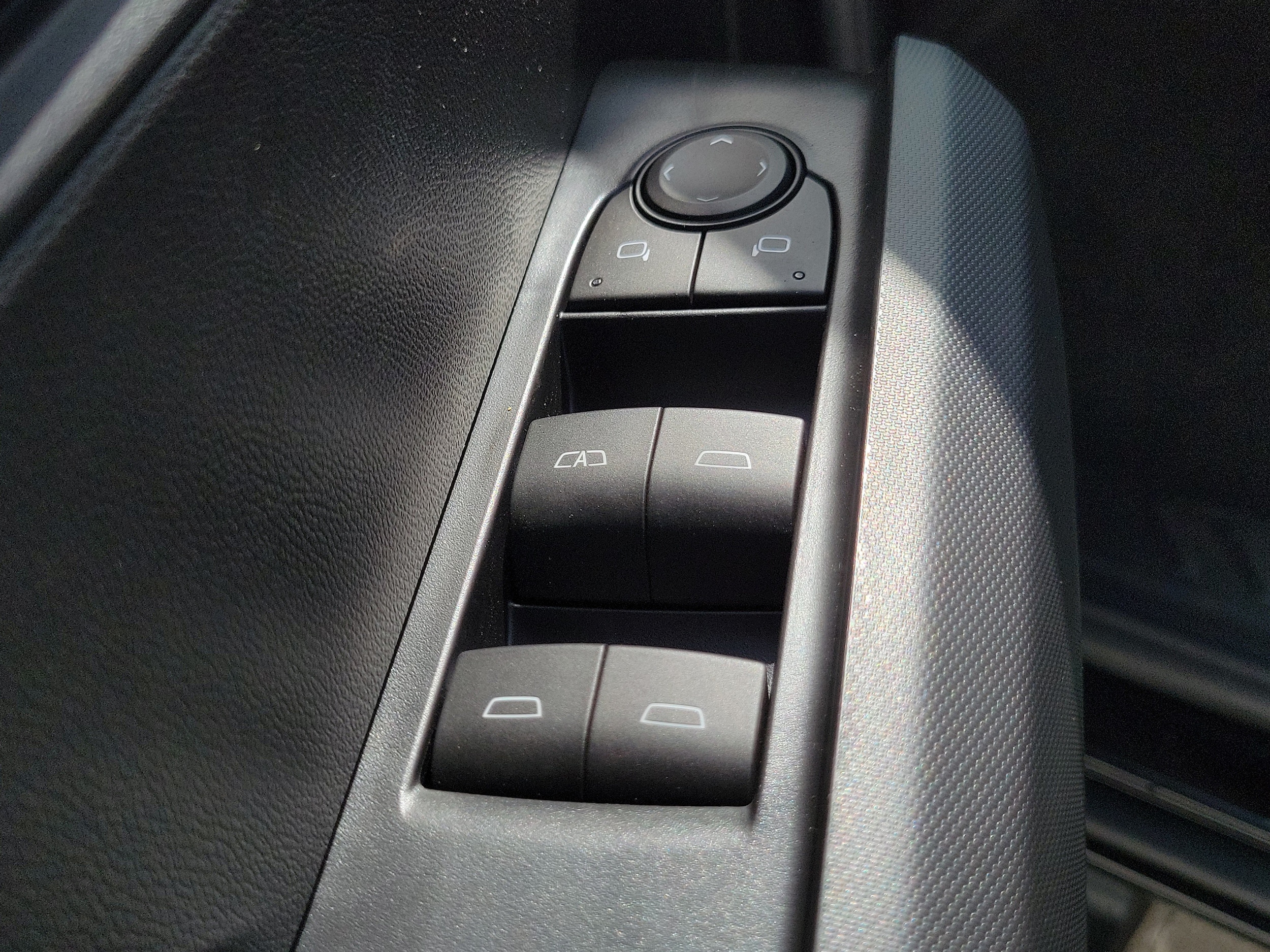 2026 GMC Canyon Elevation - Photo 18