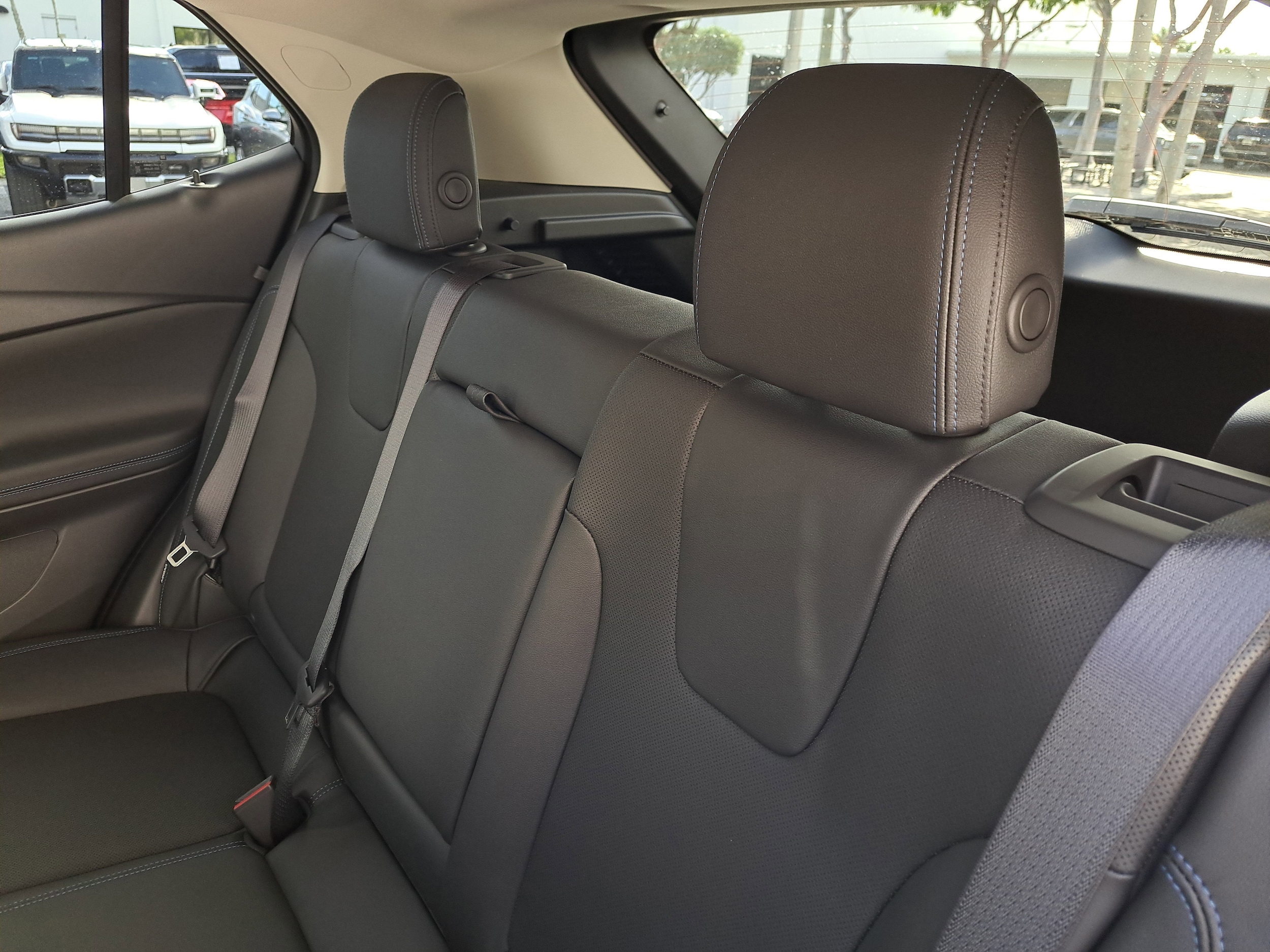 2026 Buick Encore GX Sport Touring - Photo 12