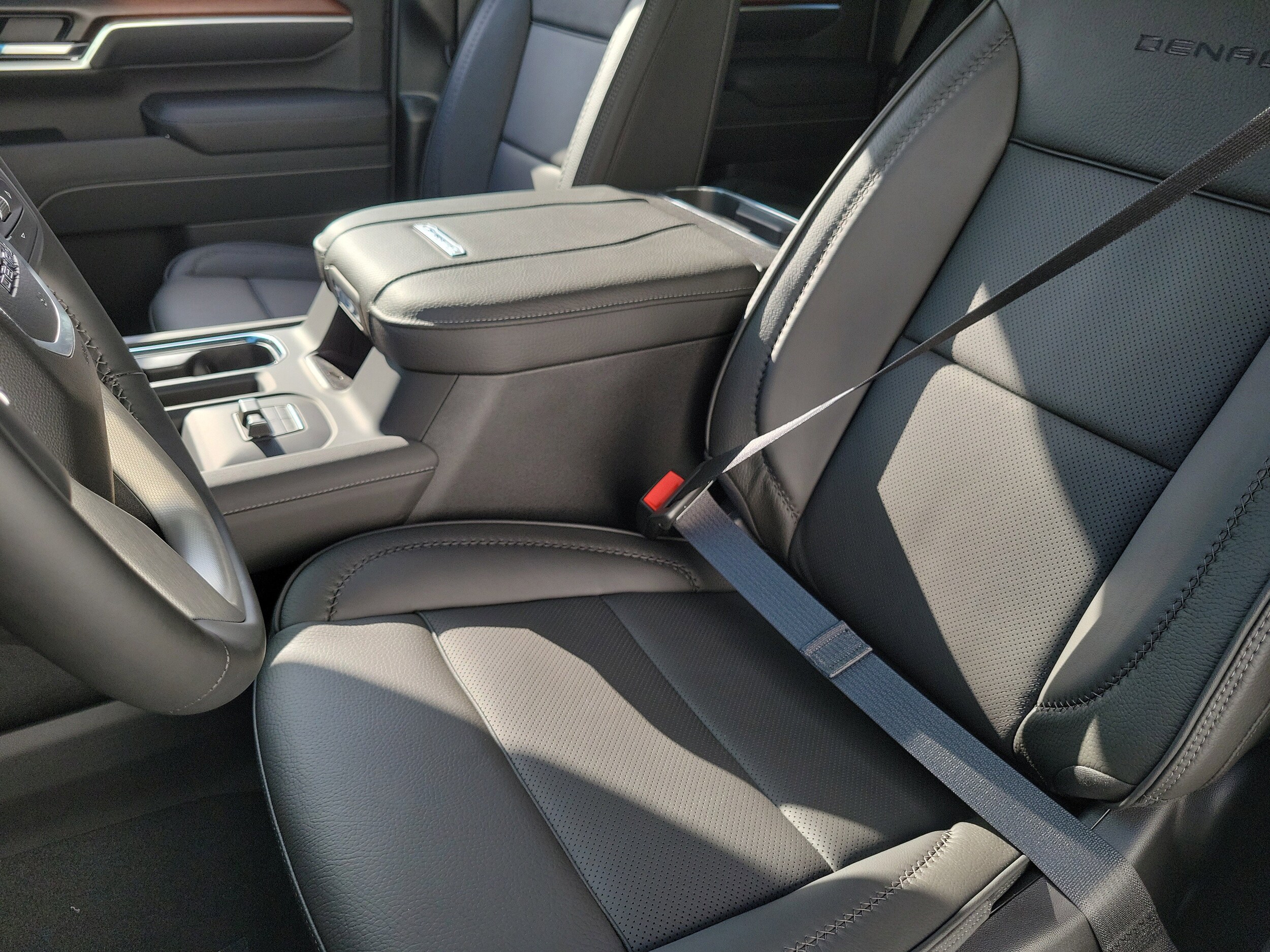 2026 GMC Sierra 2500HD Denali - Photo 22