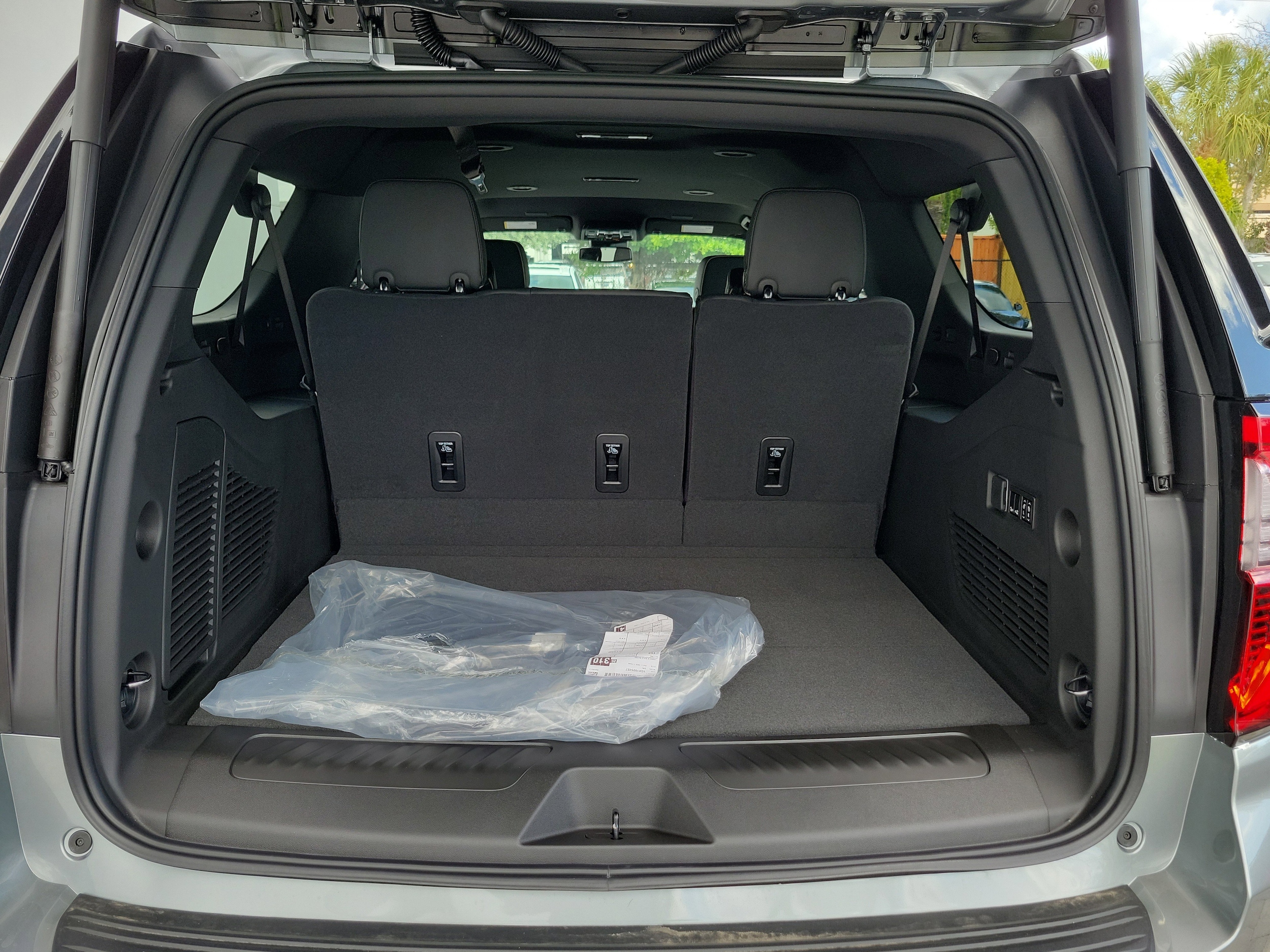 2026 GMC Yukon XL Elevation - Photo 9