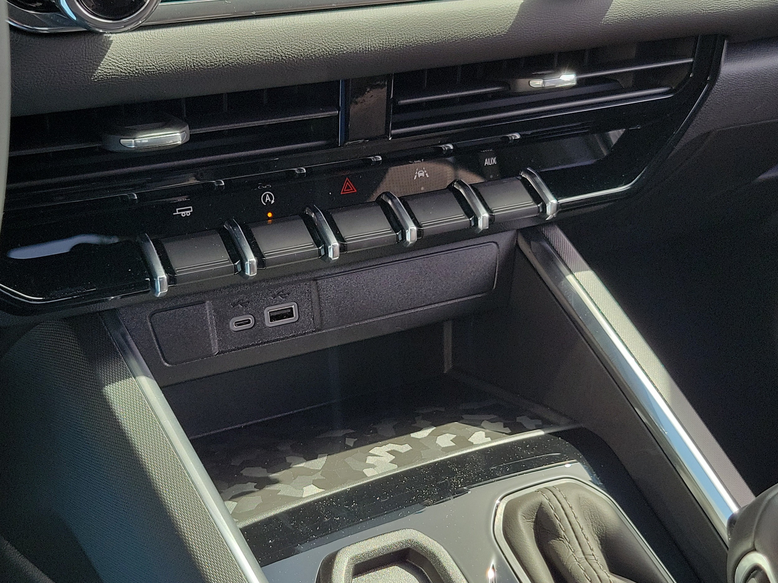 2026 GMC Canyon Elevation - Photo 30