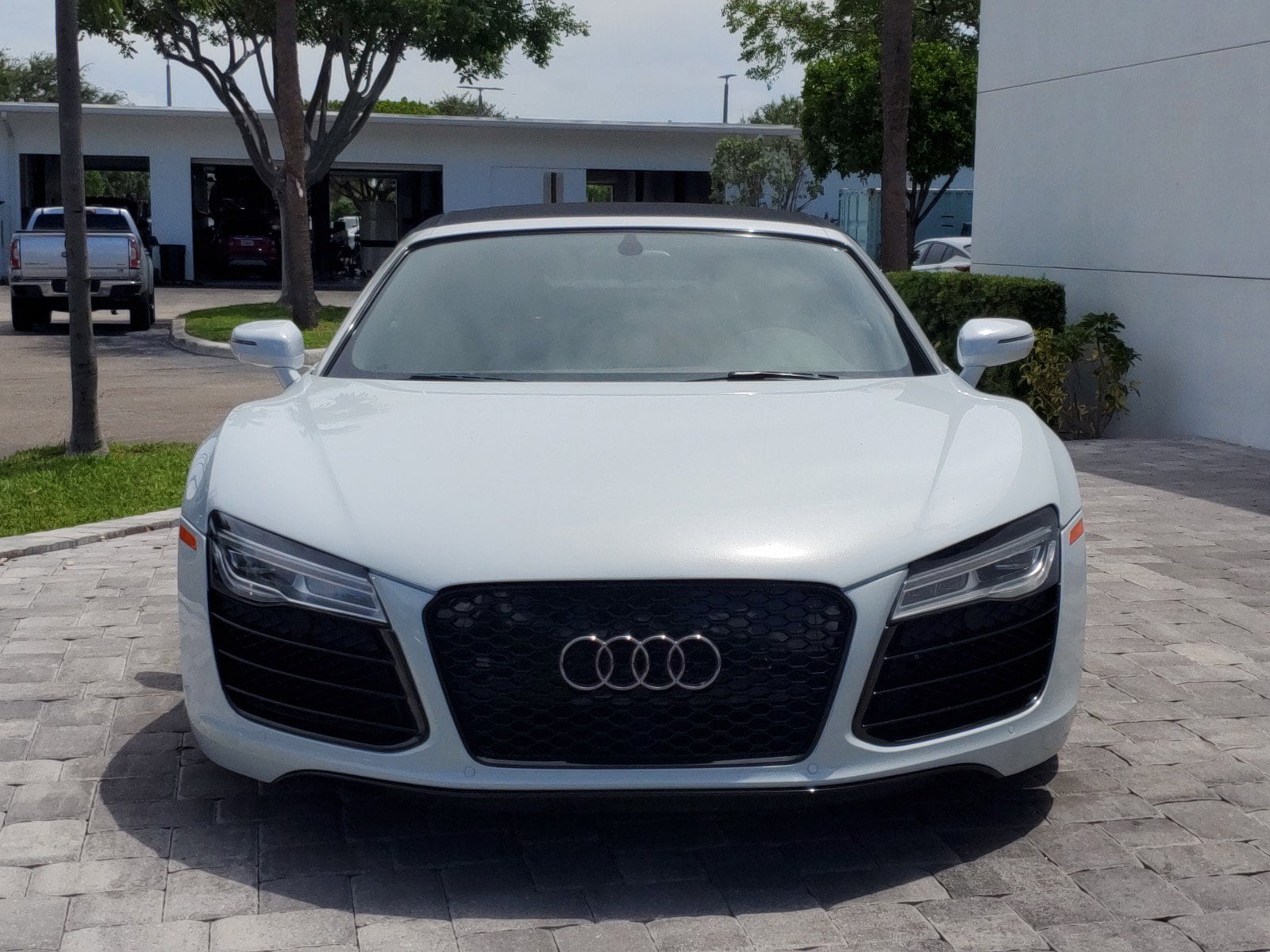 Used 2014 Audi R8 Base with VIN WUASUAFG1EN000867 for sale in Delray Beach, FL