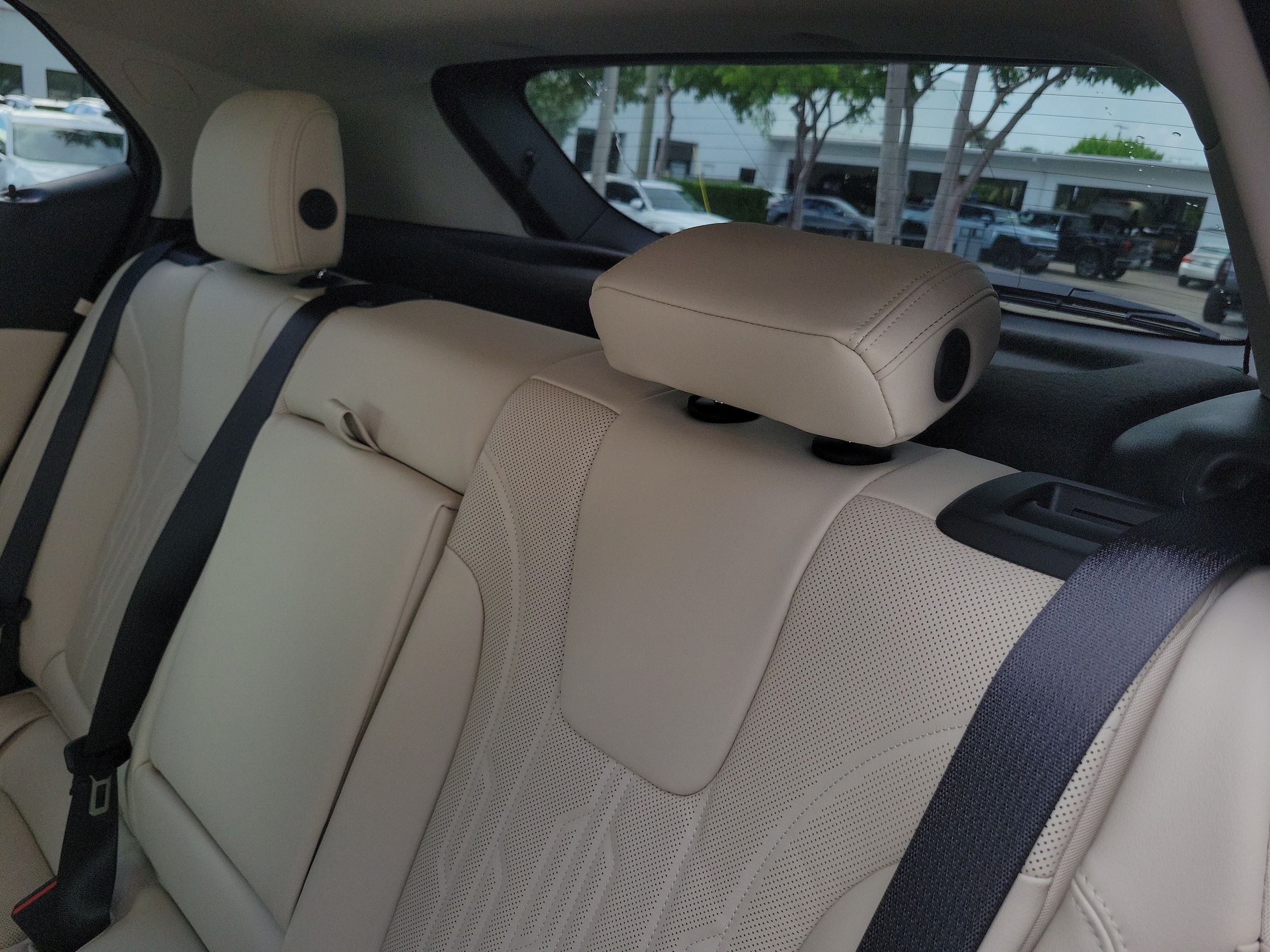 2026 Buick Encore GX Avenir - Photo 12