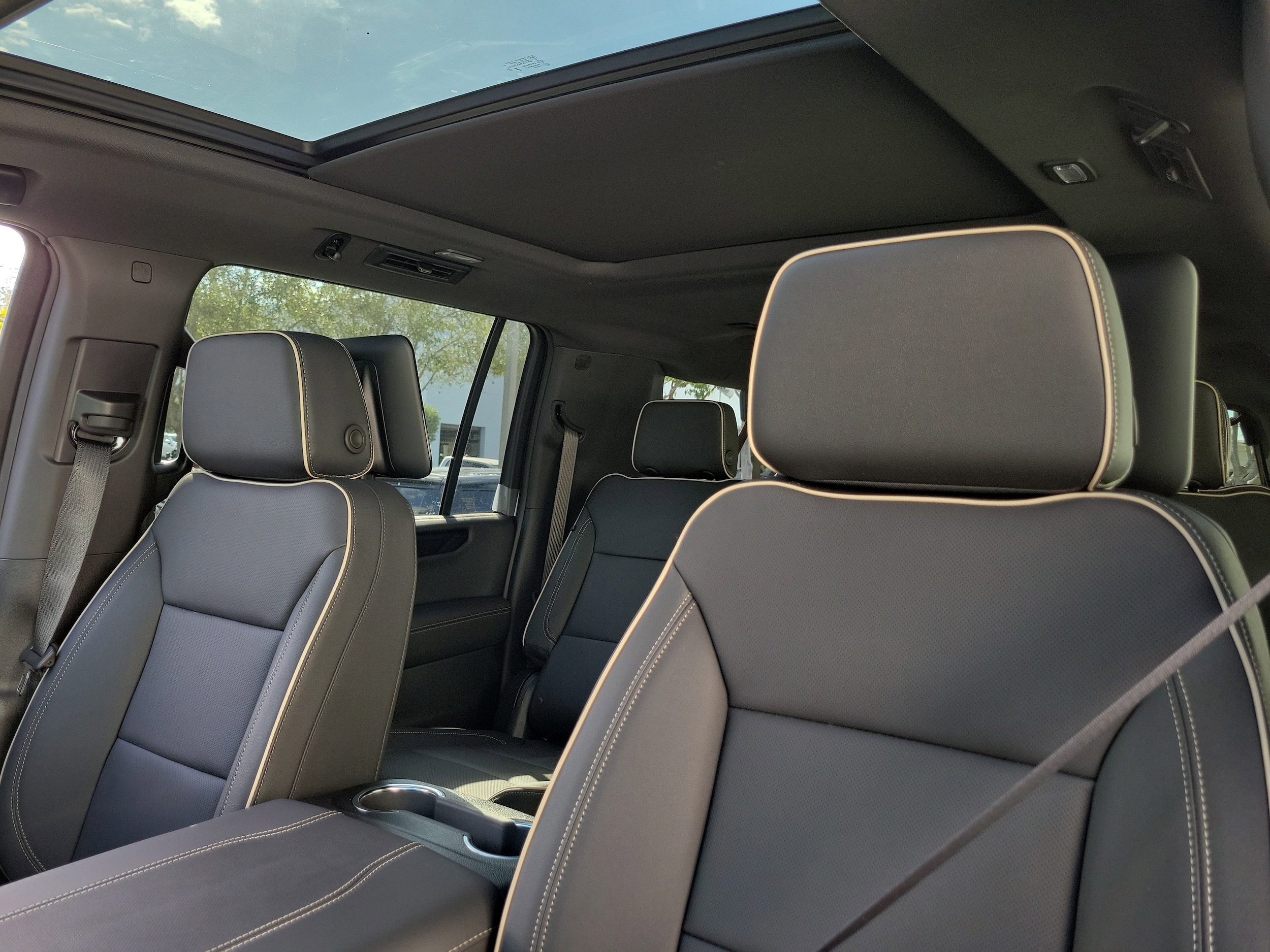 2026 GMC Yukon XL Elevation - Photo 22