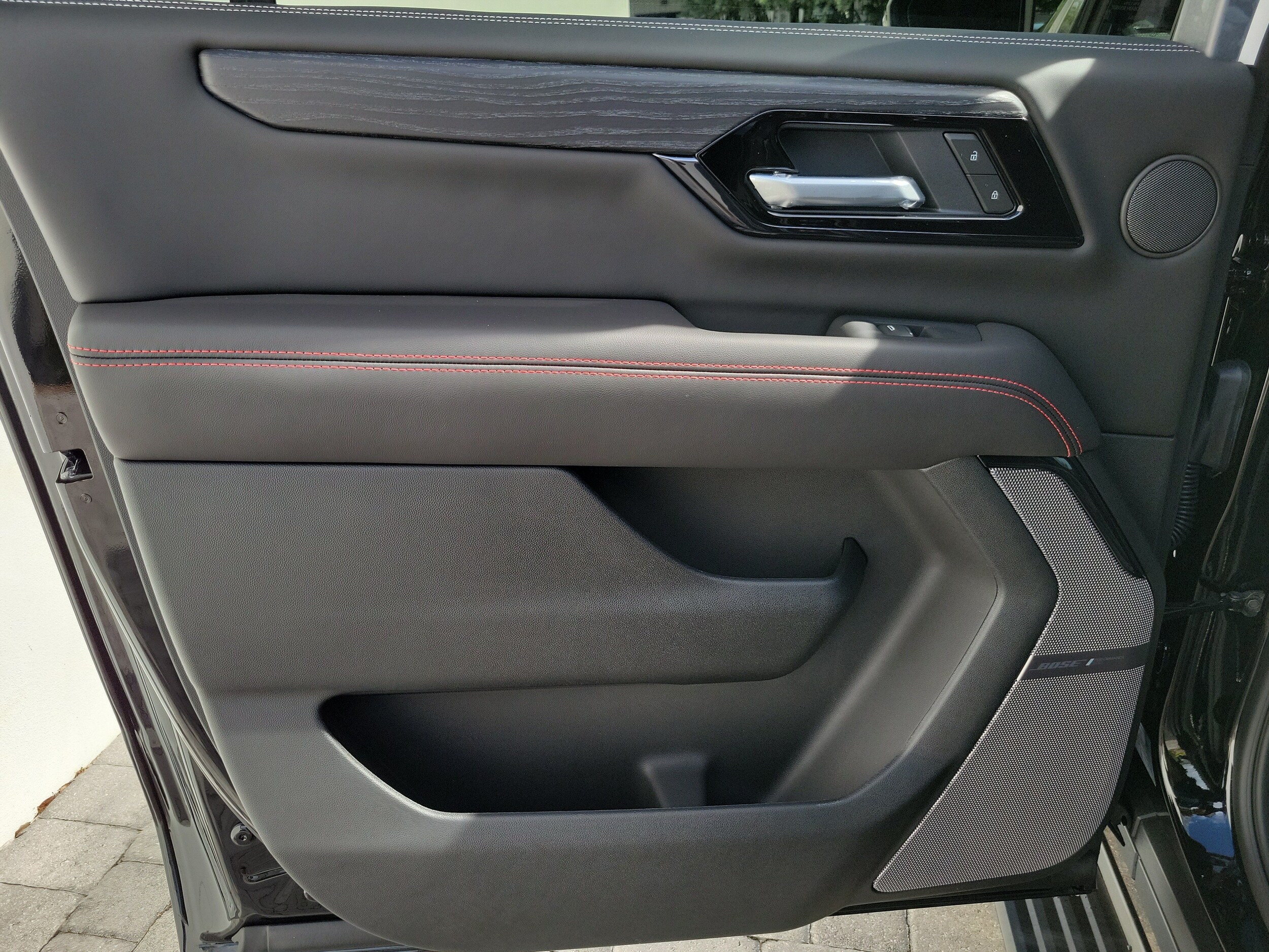 2026 GMC Yukon XL AT4 Ultimate - Photo 12