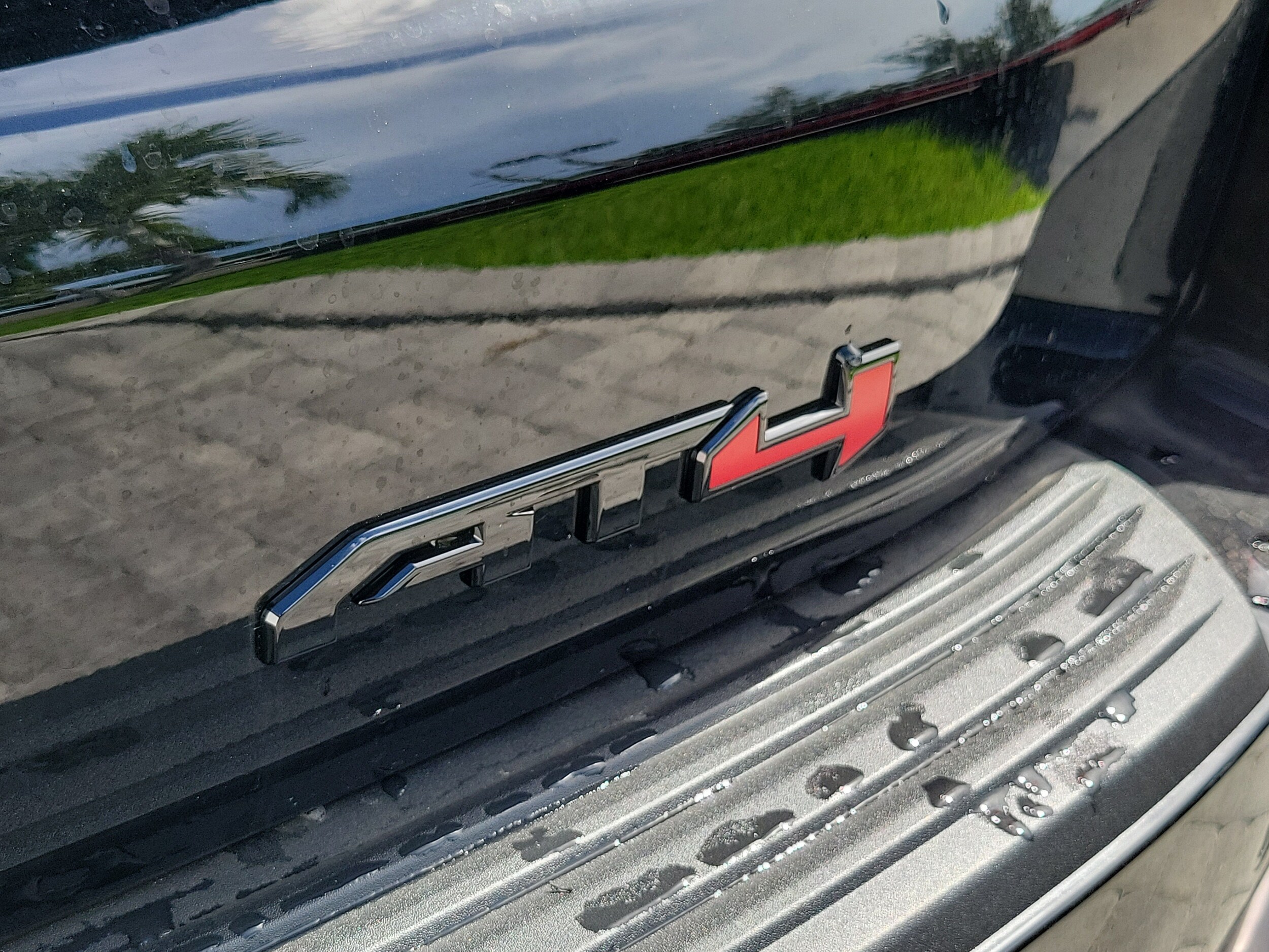 2026 GMC Yukon XL AT4 Ultimate - Photo 7