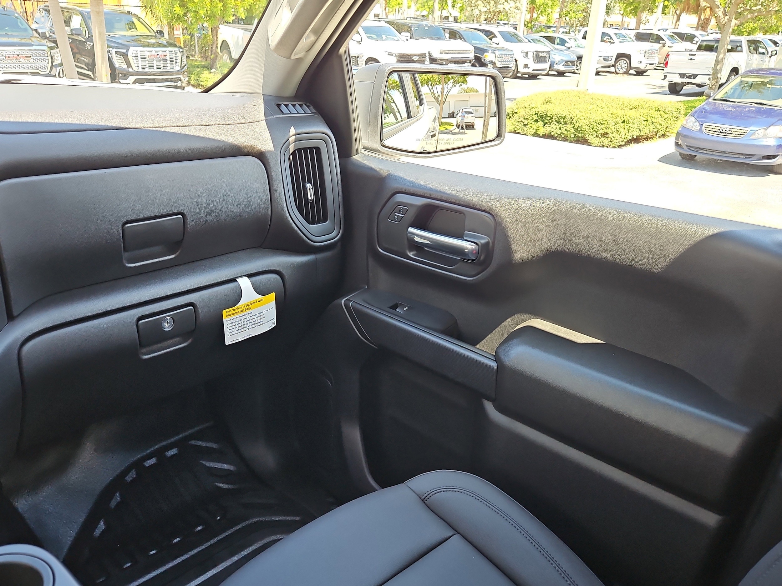 2026 GMC Sierra 1500 Pro - Photo 11