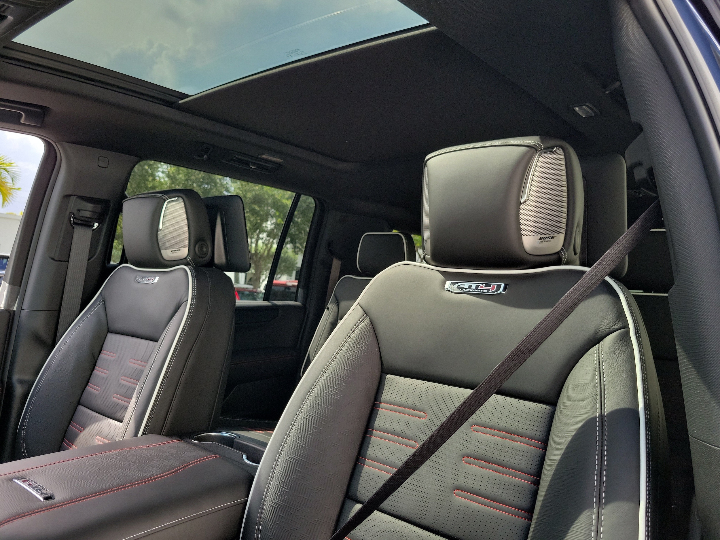 2026 GMC Yukon XL AT4 Ultimate - Photo 22