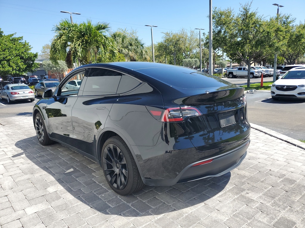 Used 2023 Tesla Model Y Long Range SUV