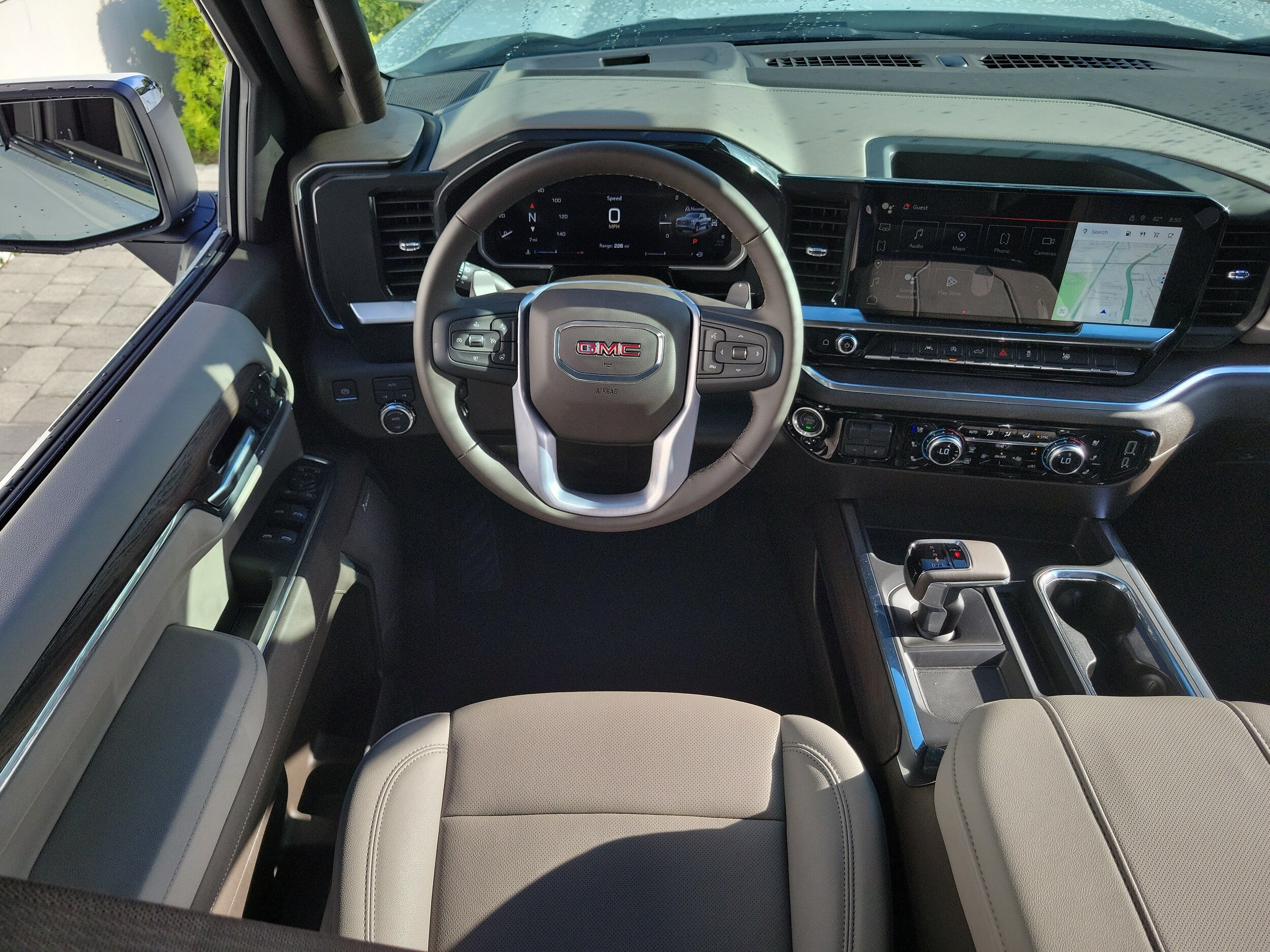 2026 GMC Sierra 1500 SLT - Photo 15