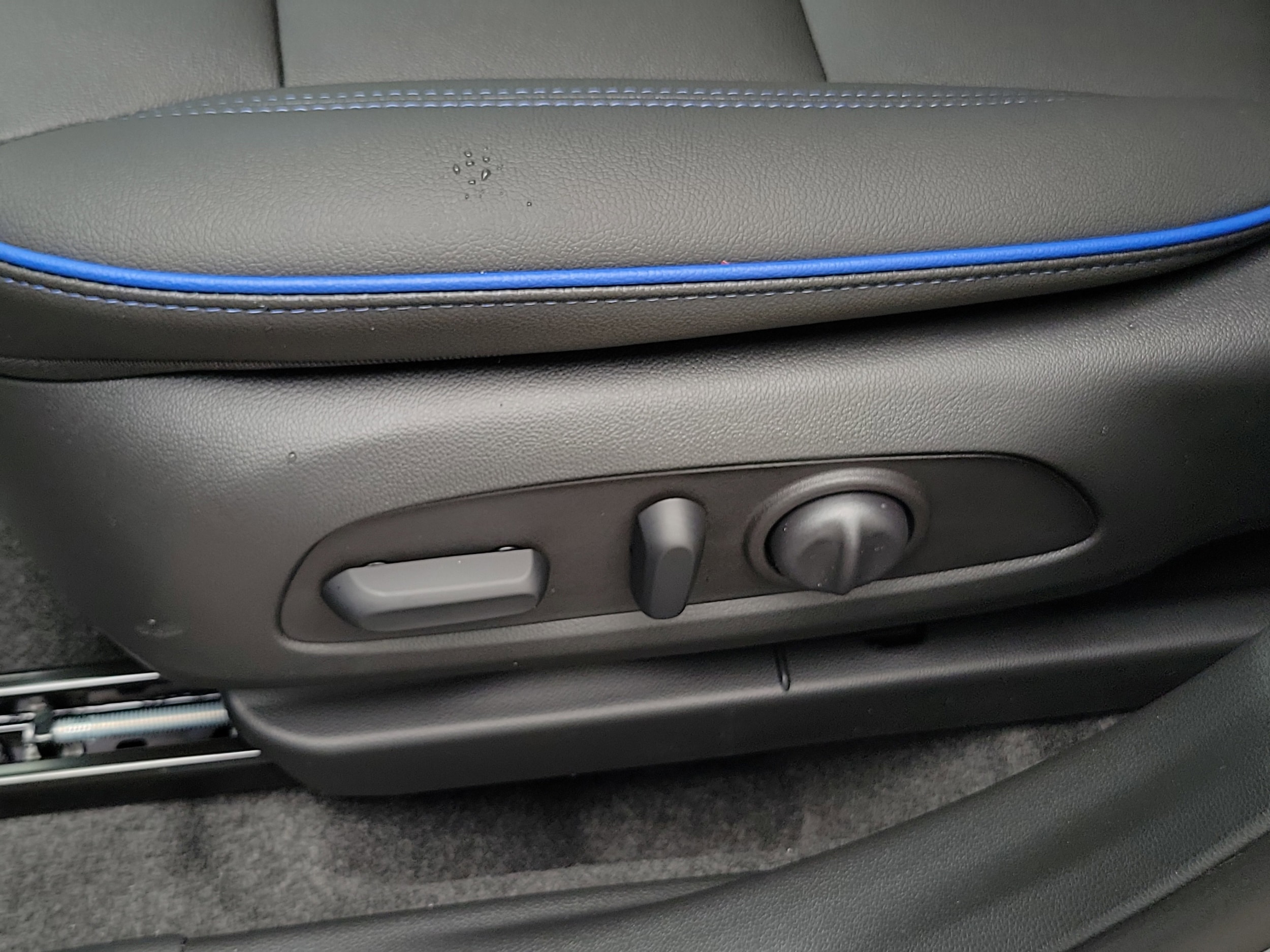 2026 Buick Envista Sport Touring - Photo 23