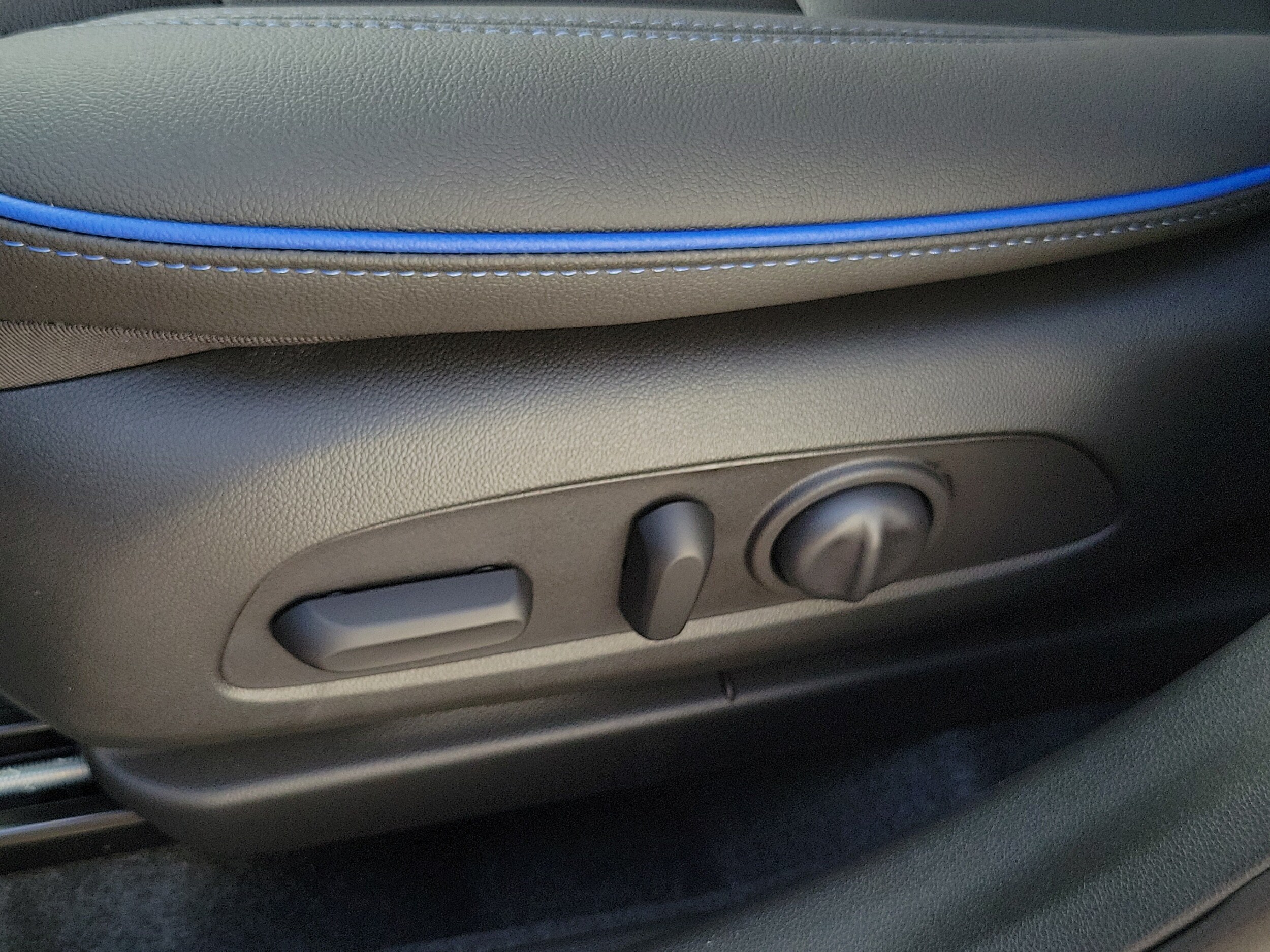 2026 Buick Envista Sport Touring - Photo 23