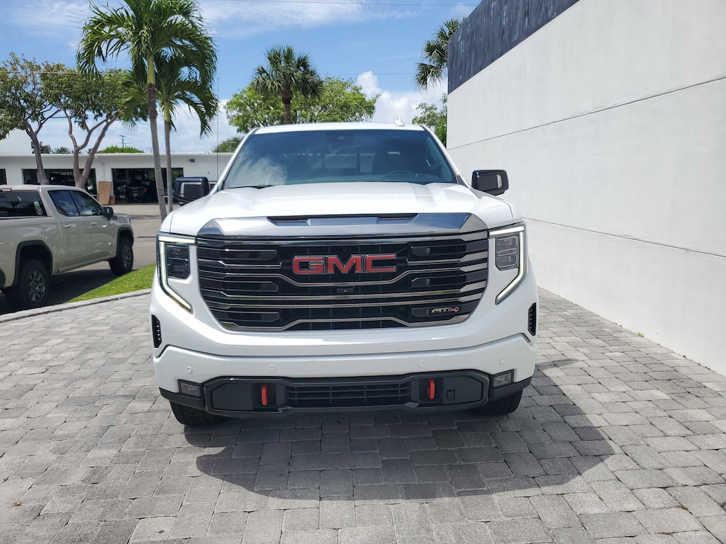 Used 2023 GMC Sierra 1500 AT4 Truck Crew Cab
