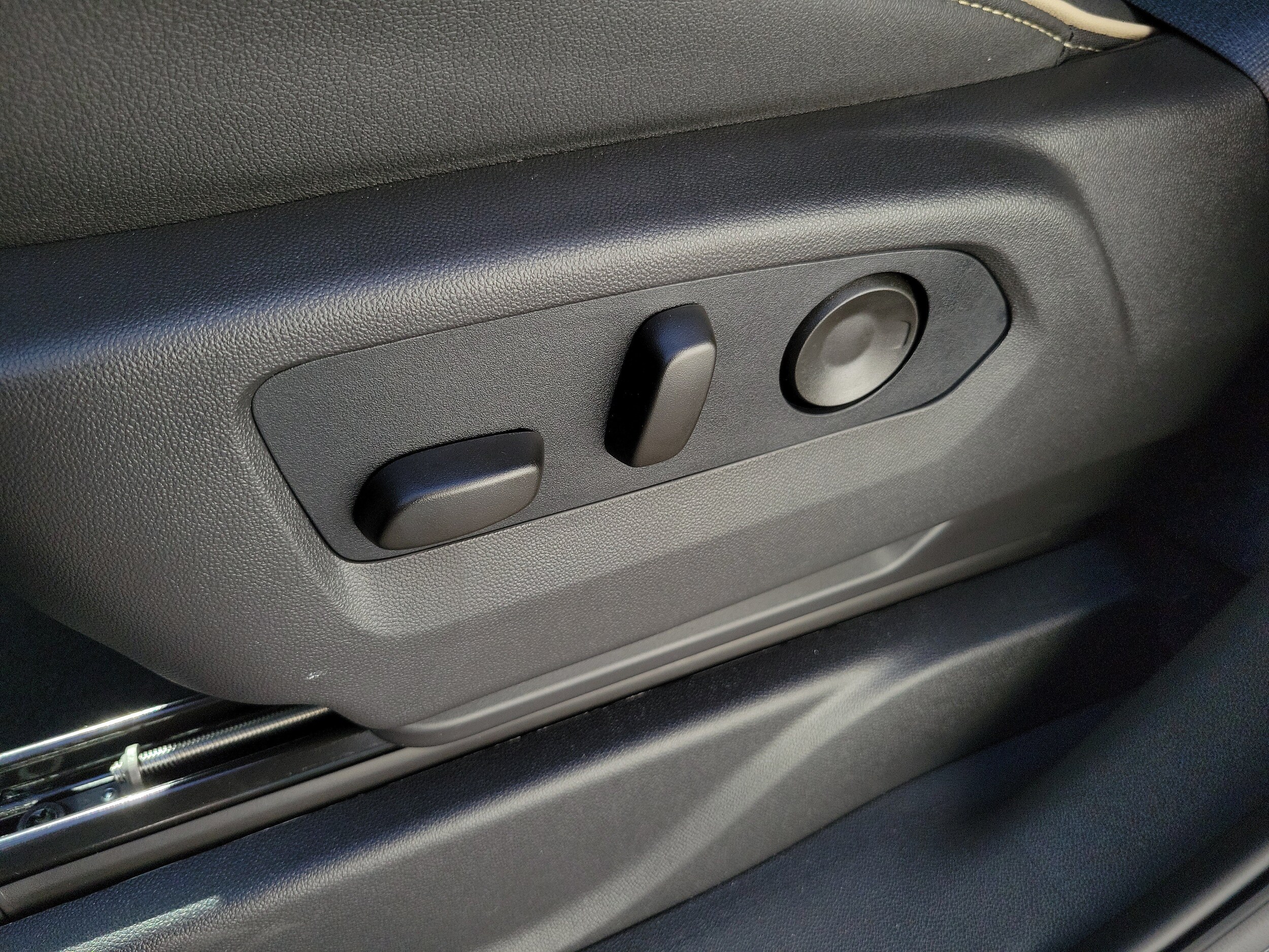2026 GMC Yukon Elevation - Photo 24