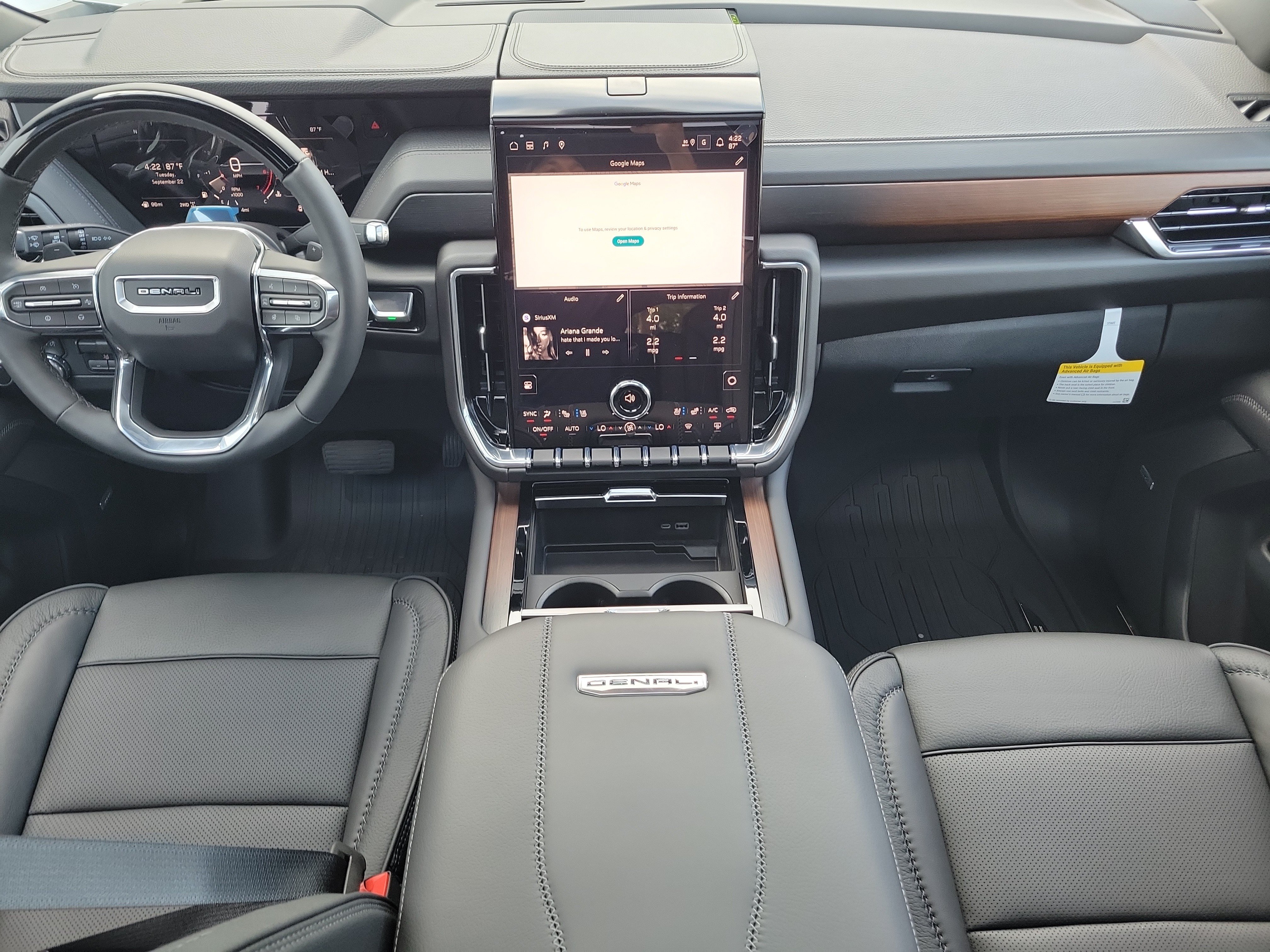 2026 GMC Yukon XL Denali - Photo 17