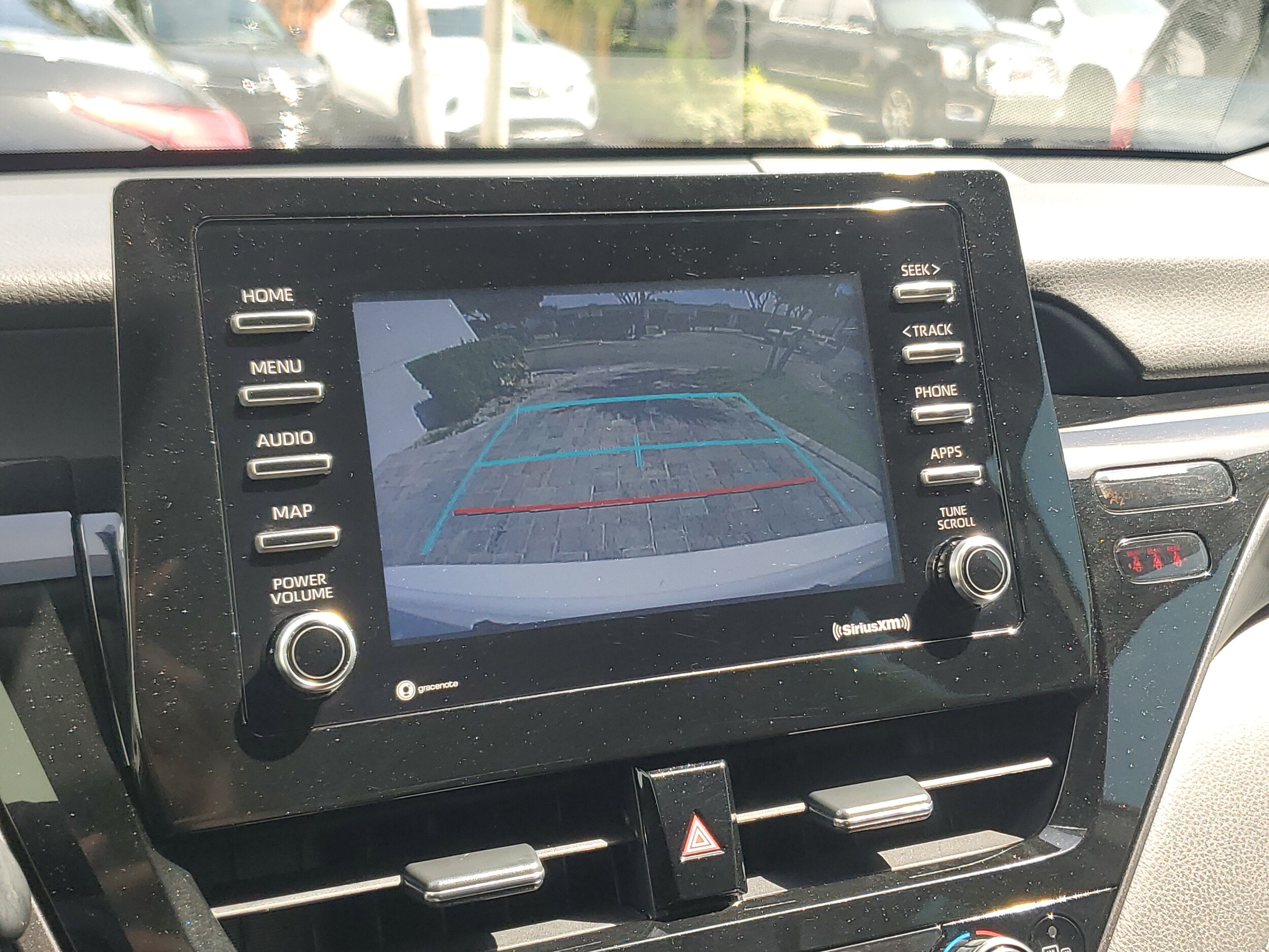 2023 Toyota Camry SE - Photo 26